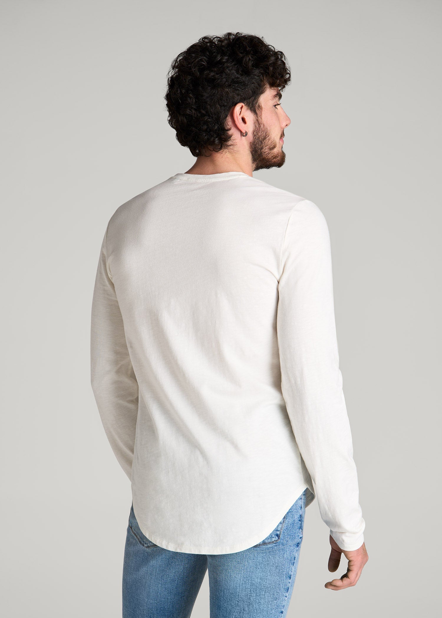 American Tall Men Slub Long Sleeve Scoop Tee for Tall Men in Ecru