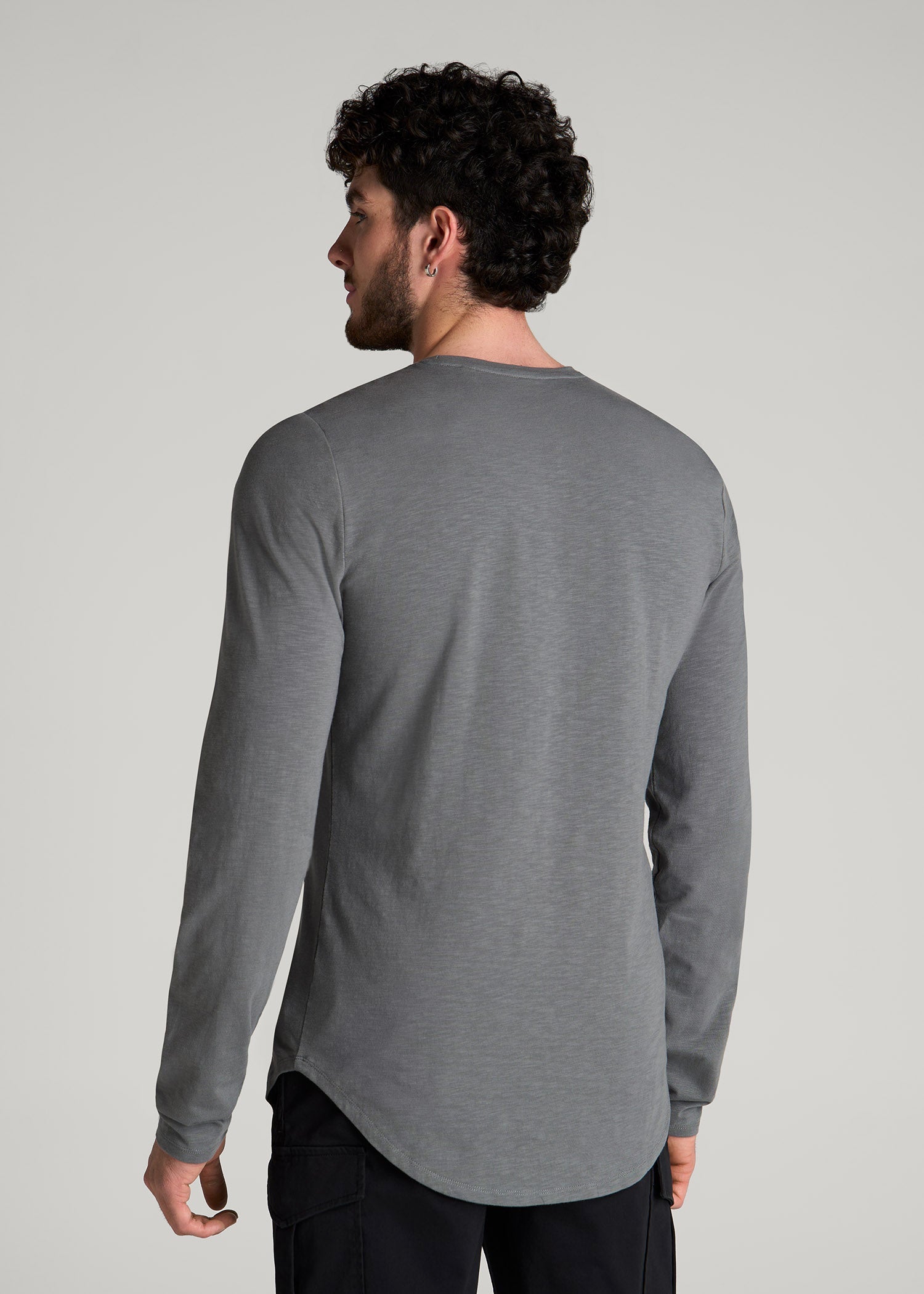 American Tall Men Slub Long Sleeve Scoop Tee for Tall Men in Charcoal