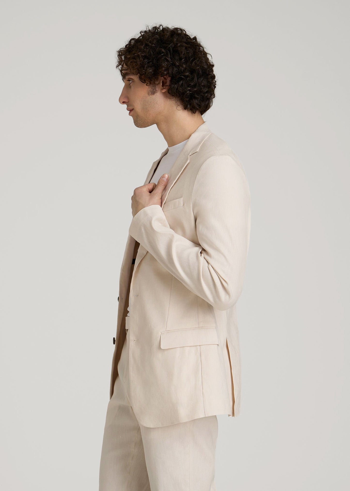 American Tall Men Stretch Linen Blazer for Tall Men in Light Beige Linen