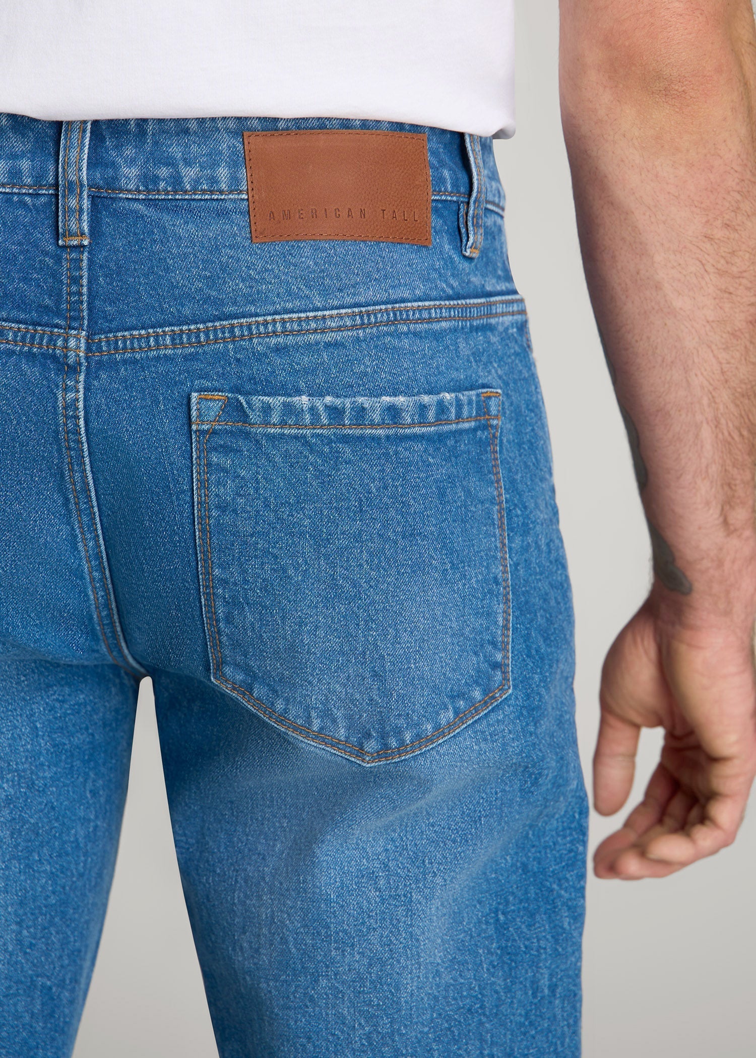 American Tall Men Milo RELAXED TAPERED FIT Jeans for Tall Men in Classic Mid Blue