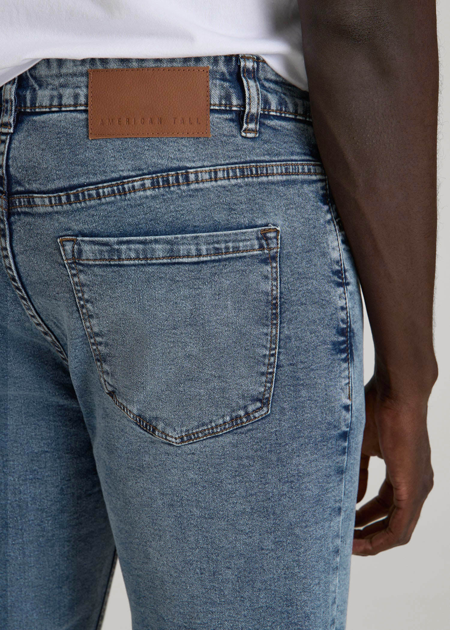American Tall Men J1 STRAIGHT LEG Jeans for Tall Men in Vintage Faded Blue