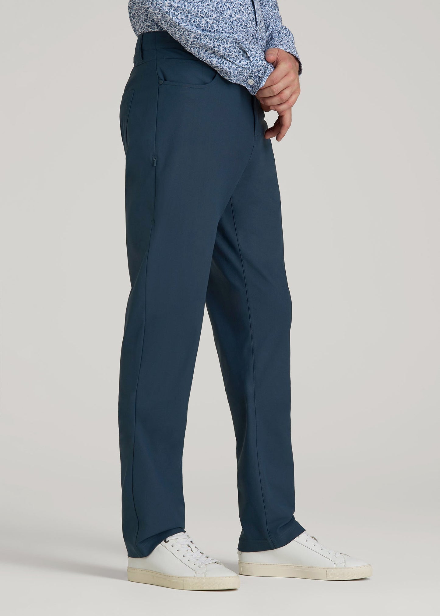 American Tall Men Traveler Pant 2.0 for Tall Men in Navy Blue