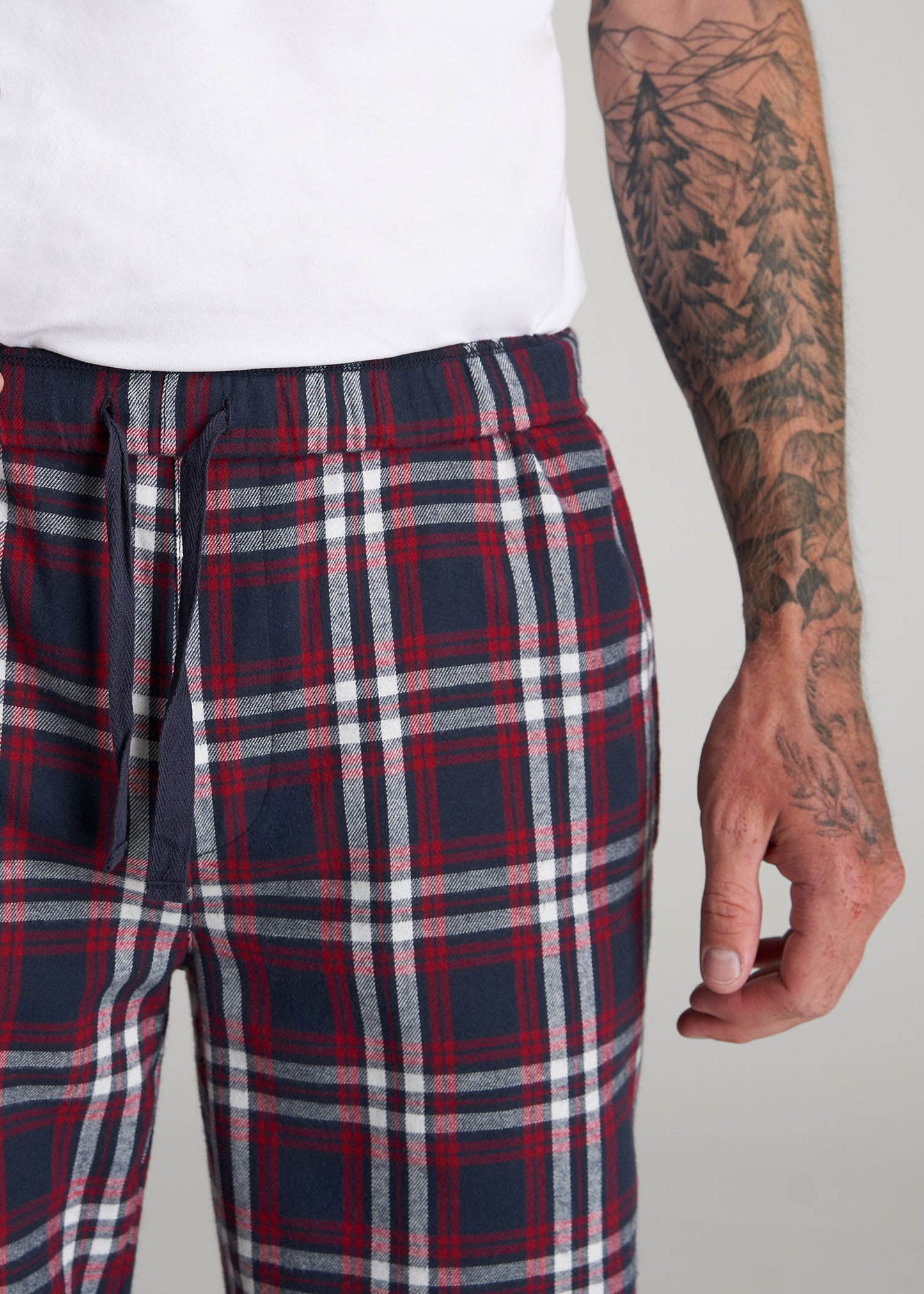 American Tall Men Plaid Pajama Pants for Tall Men in Navy & Red Tartan