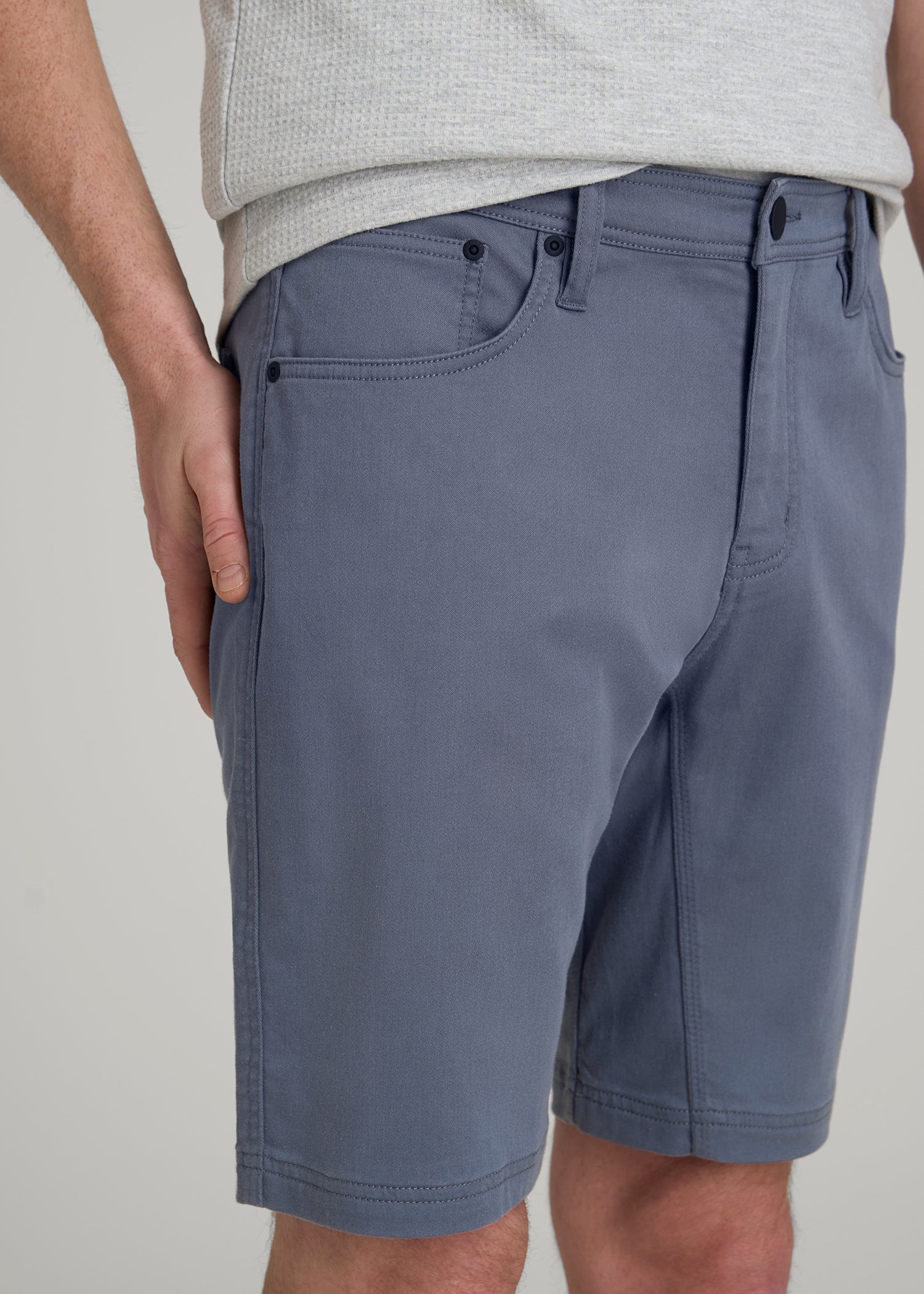 American Tall Men Everyday Comfort 5 Pocket Short for Tall Men in Blue Slate
