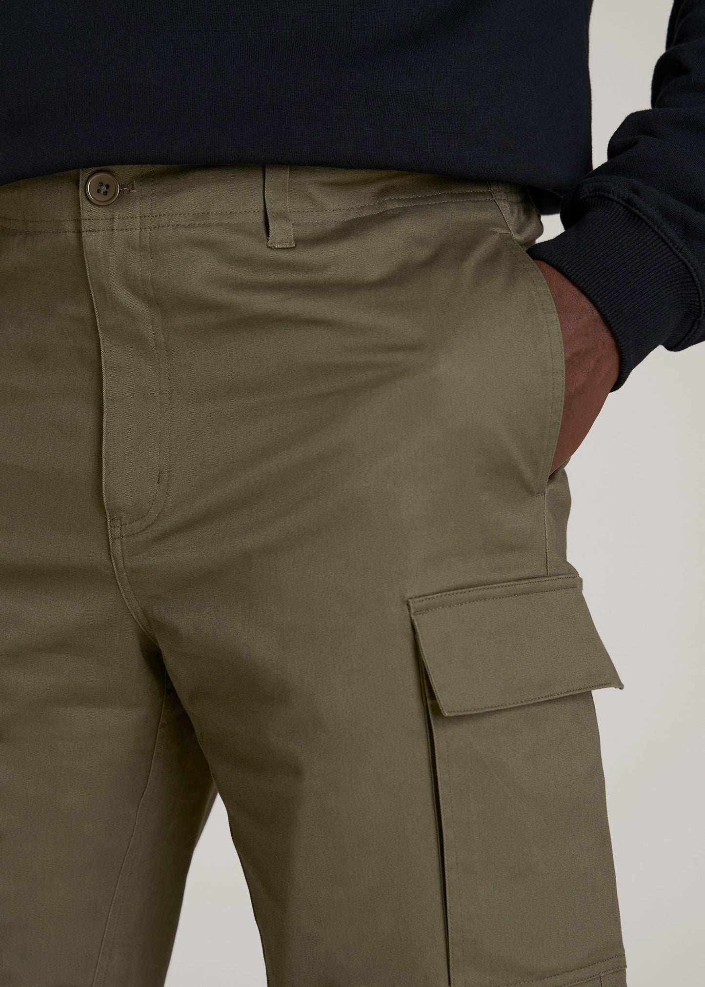 American Tall Men Stretch Twill Cargo Shorts for Tall Men in Dark Moss Green