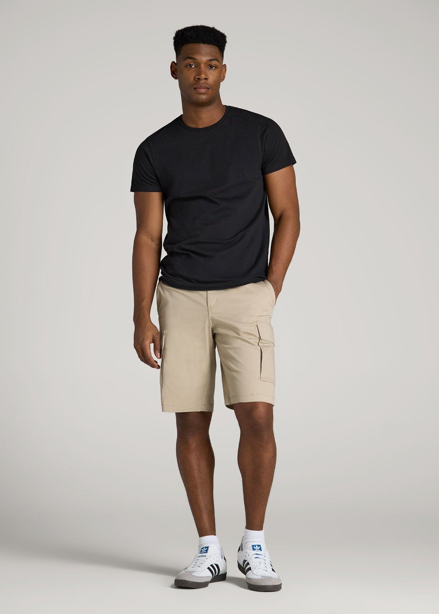 American Tall Men Stretch Twill Cargo Shorts for Tall Men in Light Khaki