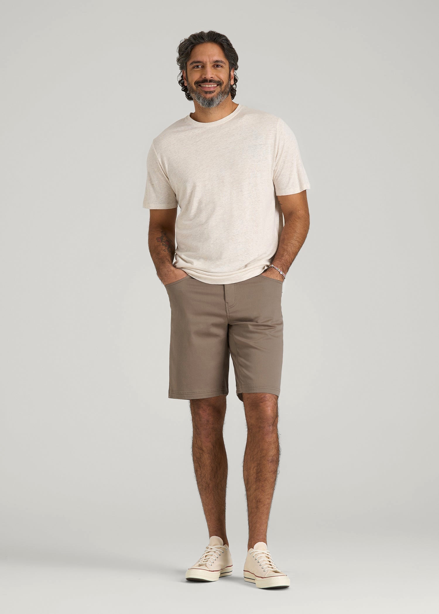 American Tall Men Everyday Comfort 5 Pocket Short for Tall Men in Dark Sand