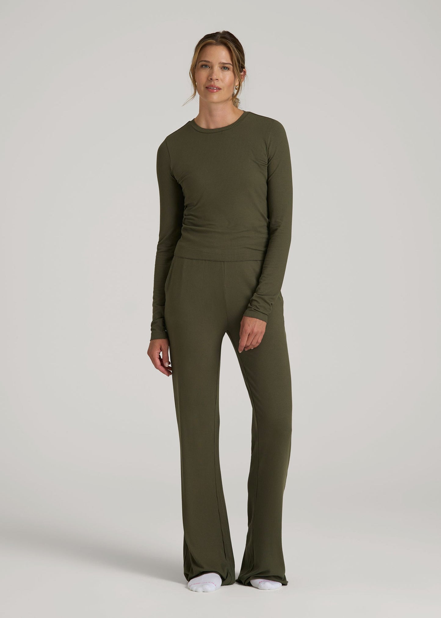 American Tall Men Lightweight Ribbed Cropped Lounge Shirt for Tall Women in Forest Night