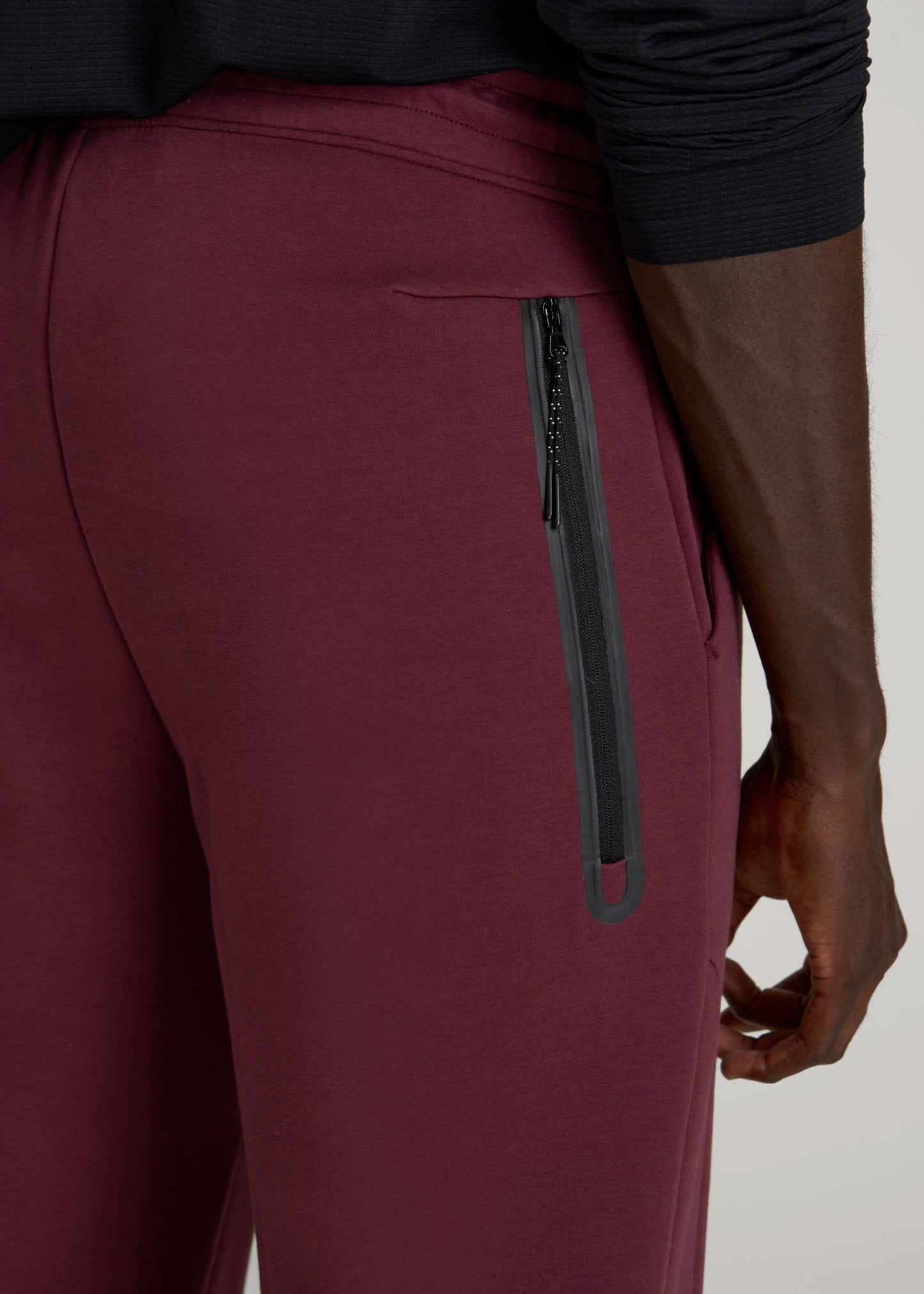 American Tall Men Tech Motion Fleece Joggers for Tall Men in Tawny Port