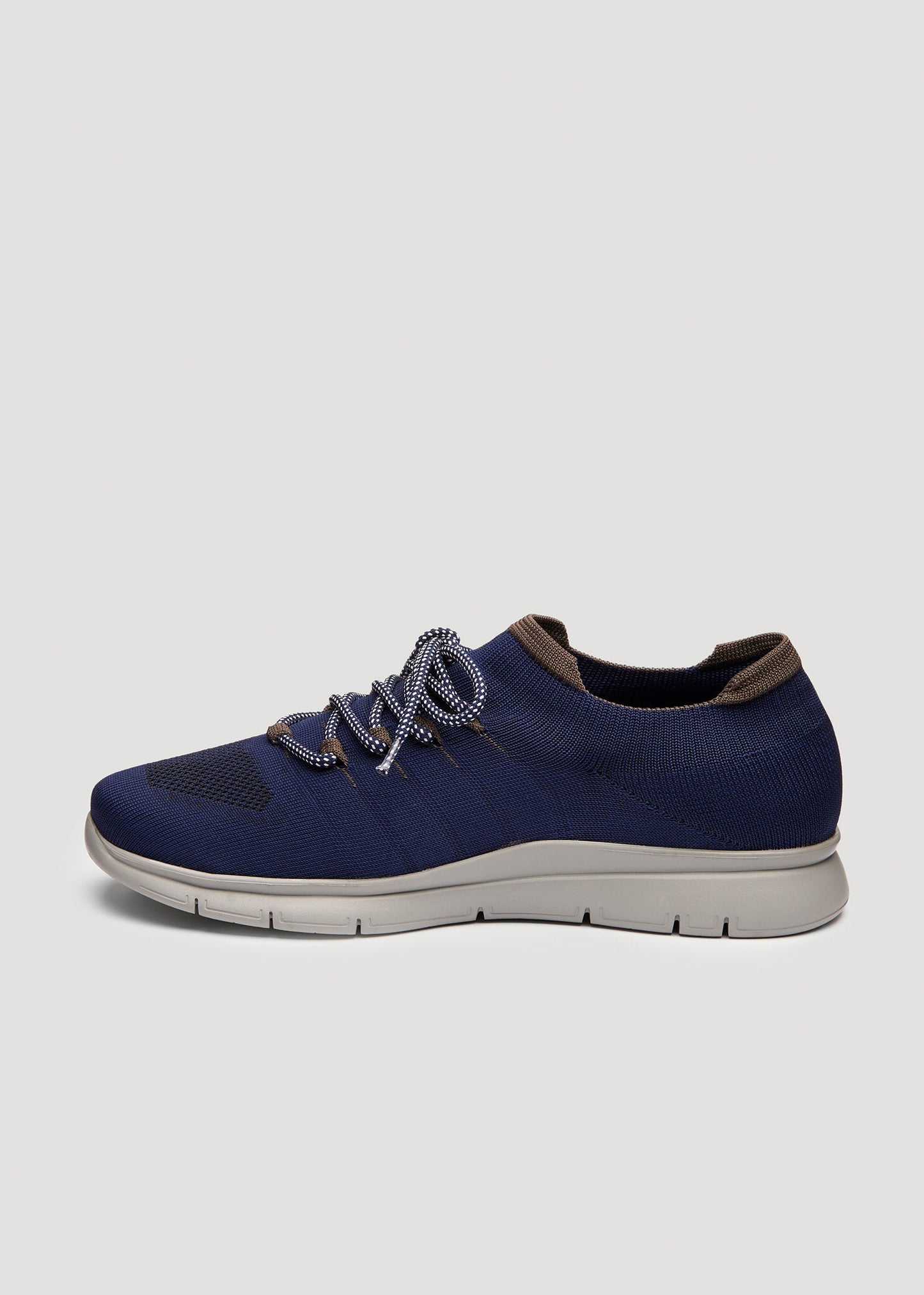 American Tall Men Knit Running Shoes for Tall Men in Navy
