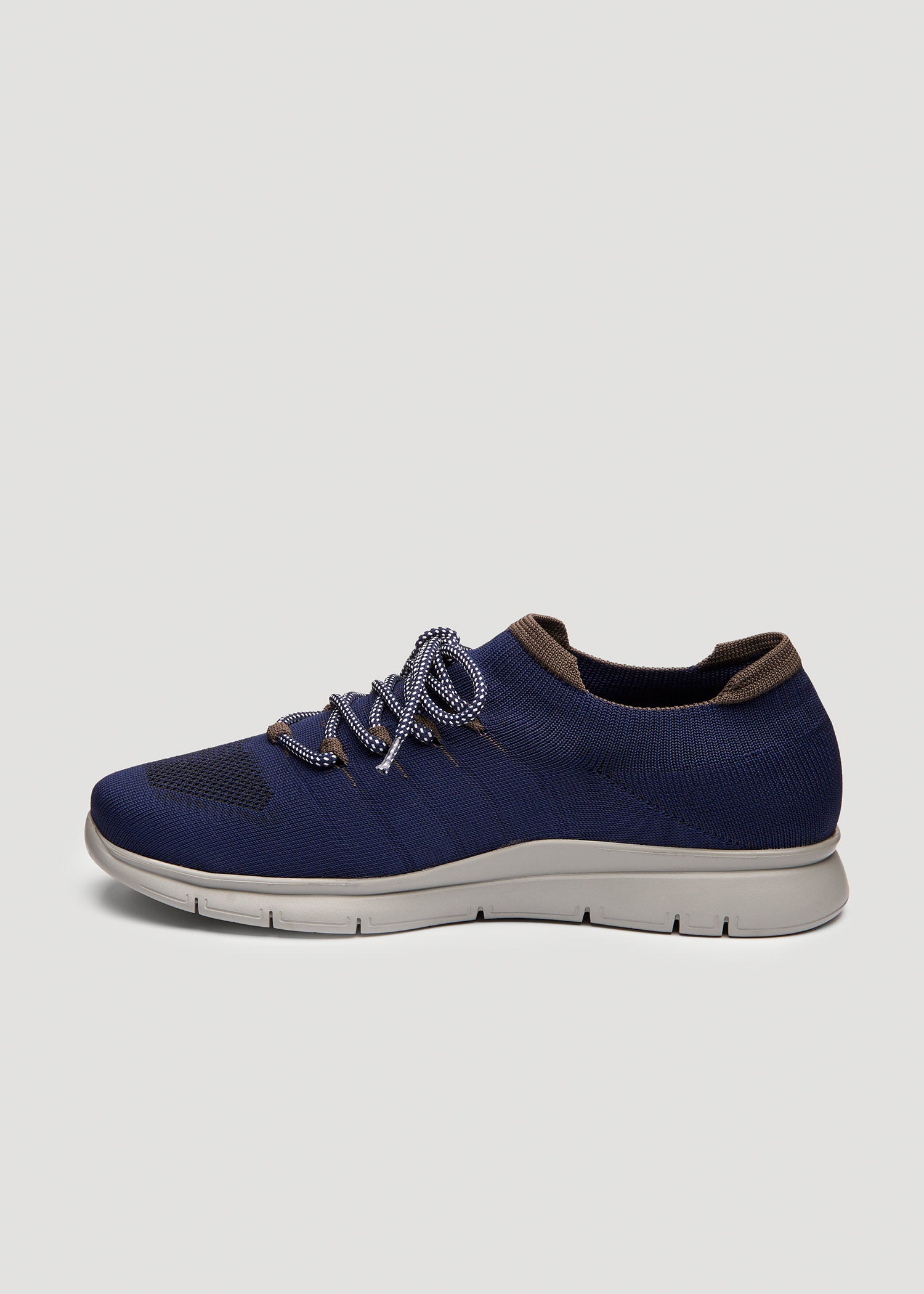 American Tall Men Knit Running Shoes for Tall Men in Navy