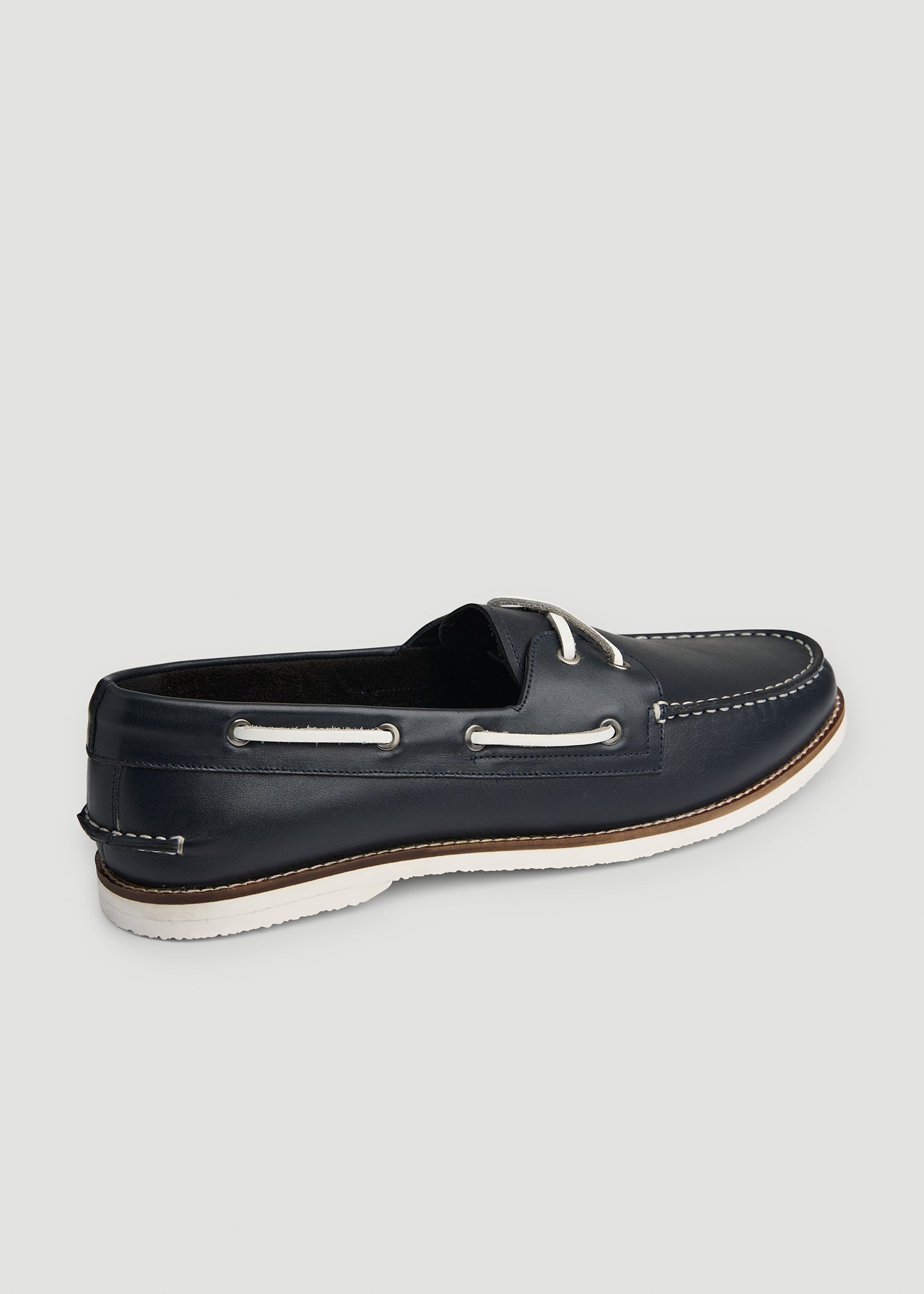 American Tall Men Boat Shoe for Tall Men in Navy