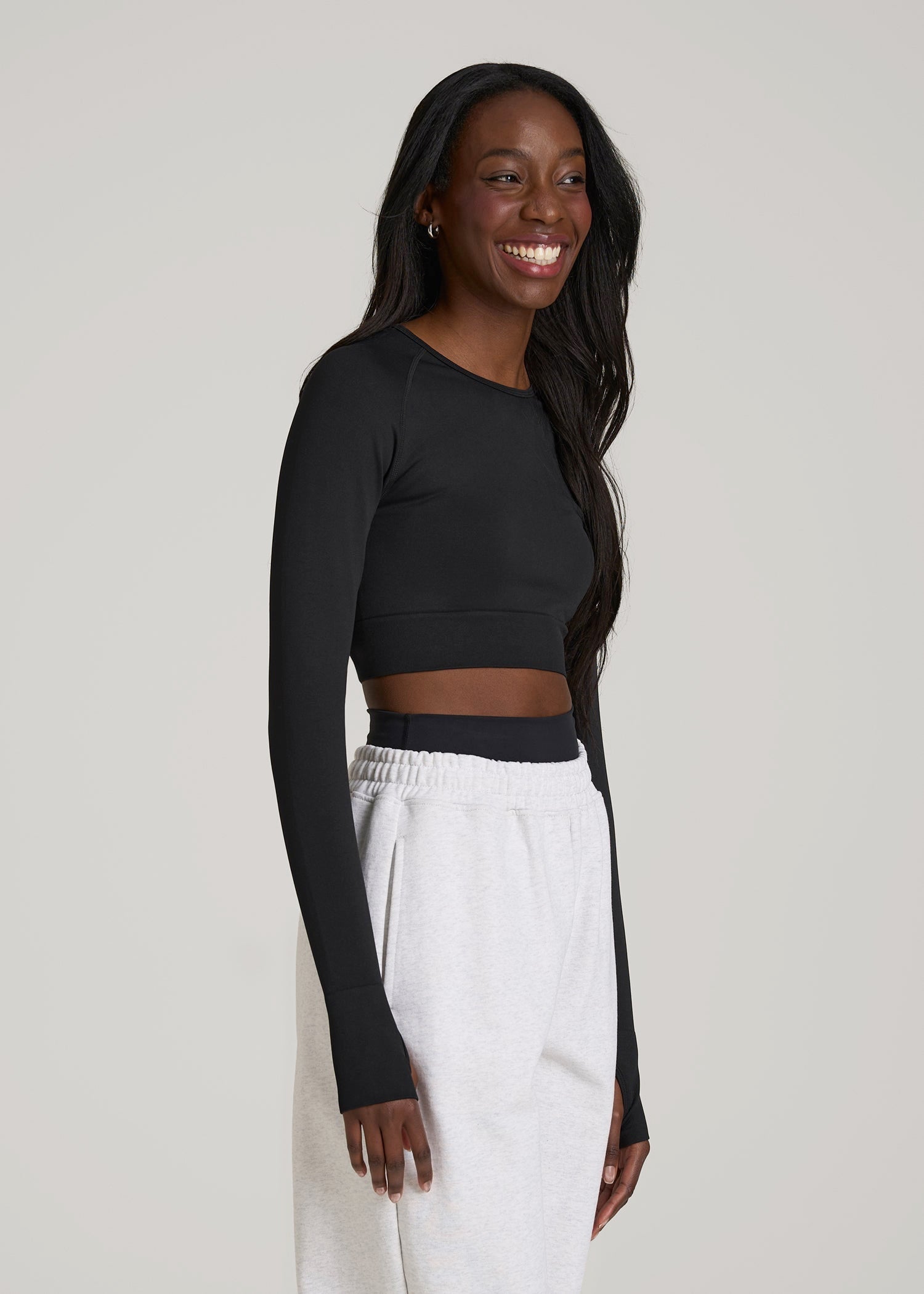American Tall Women|Men Compression Long Sleeve Cropped Training Top for Tall Women in Black
