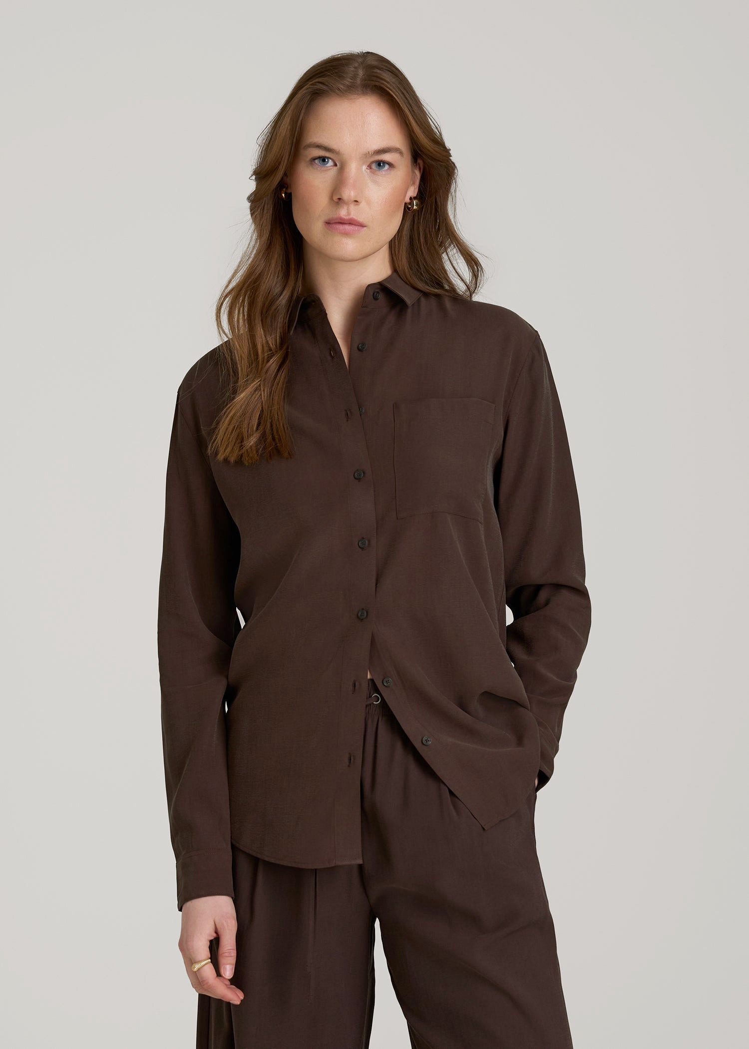 American Tall Women|Men Relaxed Button-Up Single-Pocket Blouse for Tall Women in Espresso