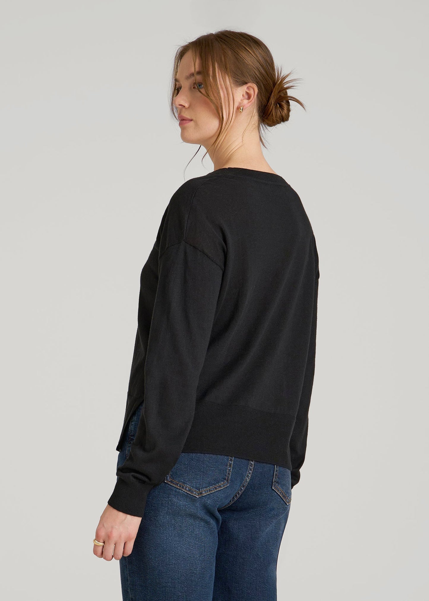 American Tall Women|Men Linen Blend Split Hem V-Neck Sweater for Tall Women in Black