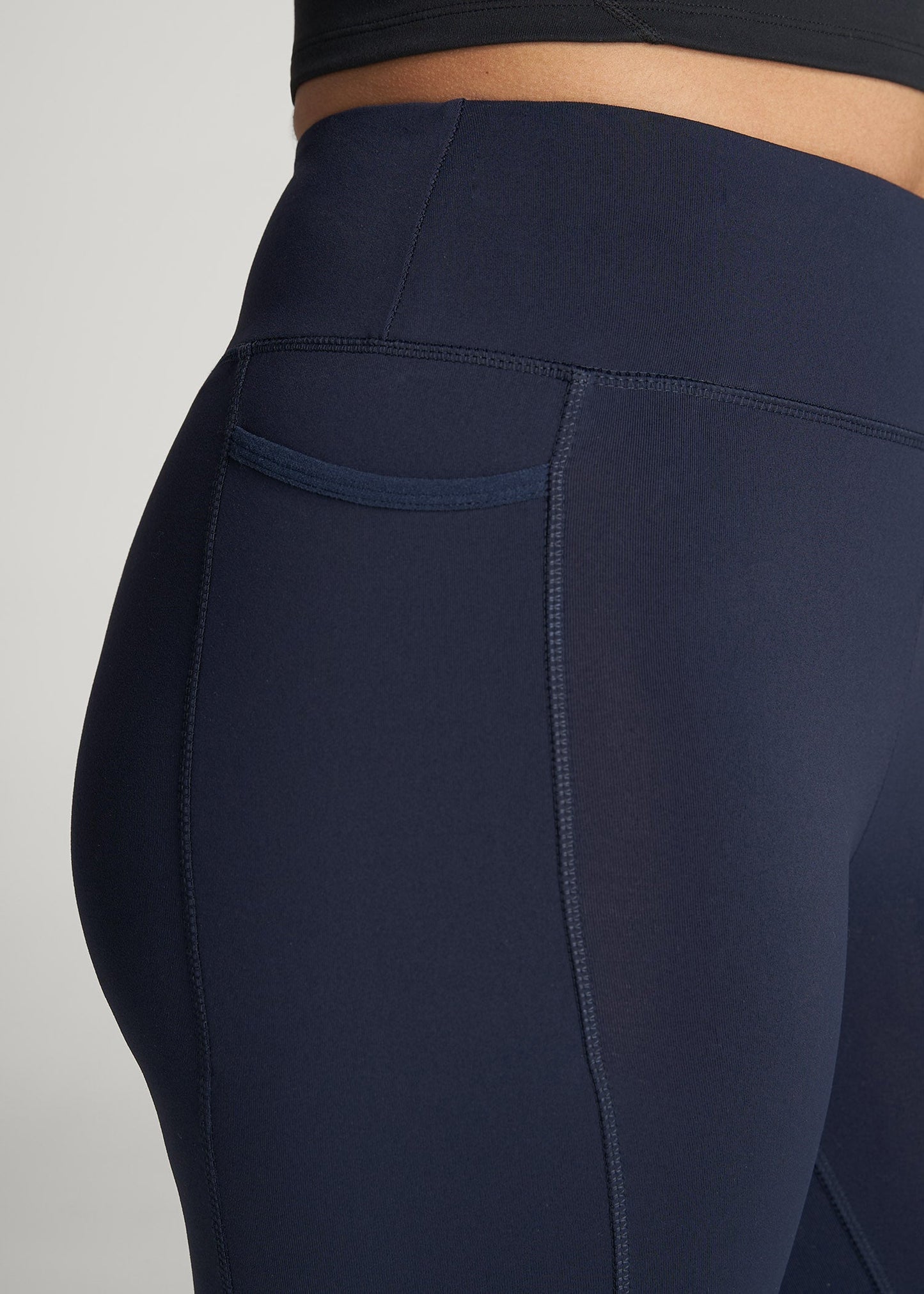 American Tall Women Bella Outer-Pocket Leggings for Tall Women in Navy