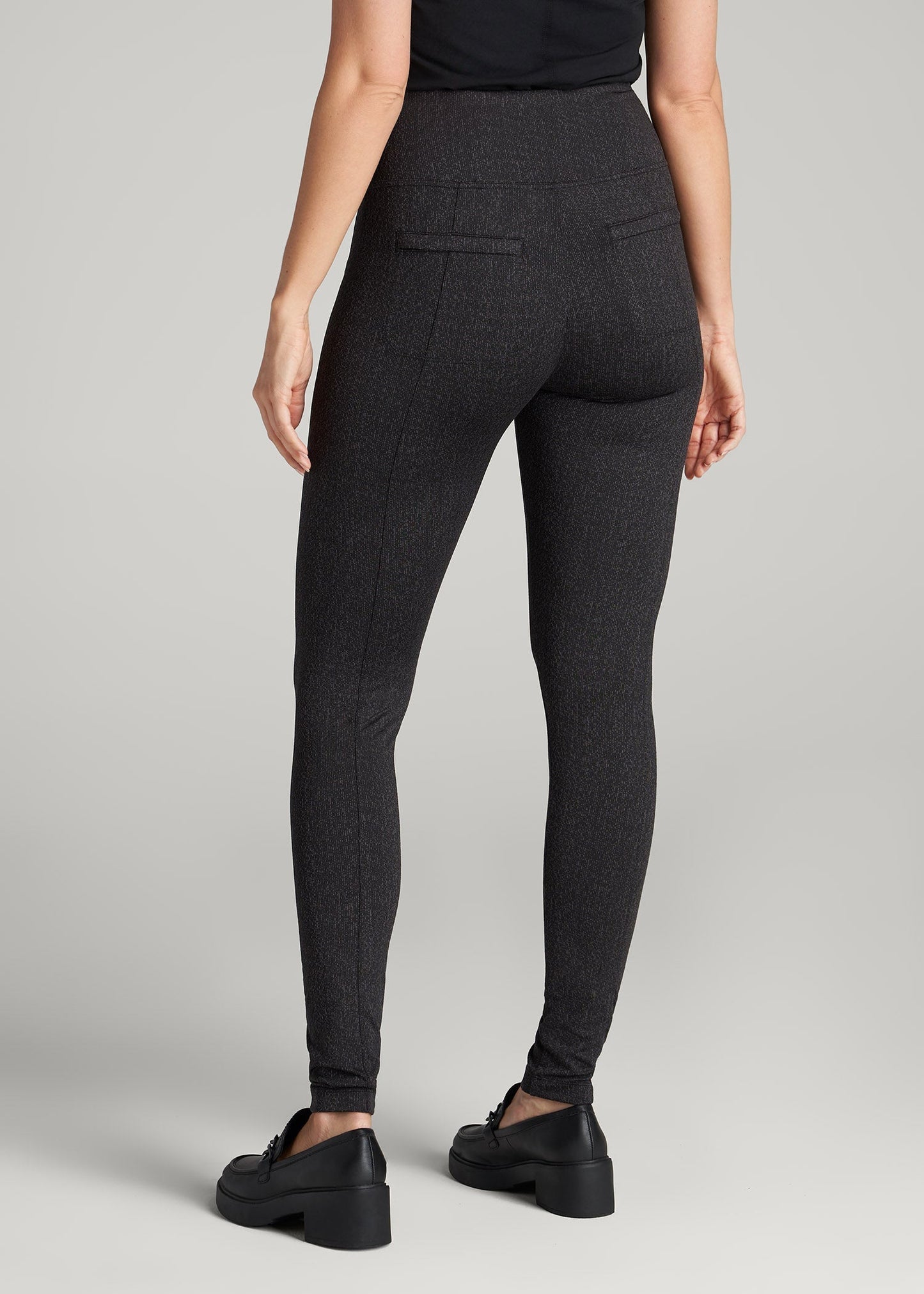 American Tall Women Textured Back-Pocket Leggings for Tall Women in Black Charcoal Jacquard