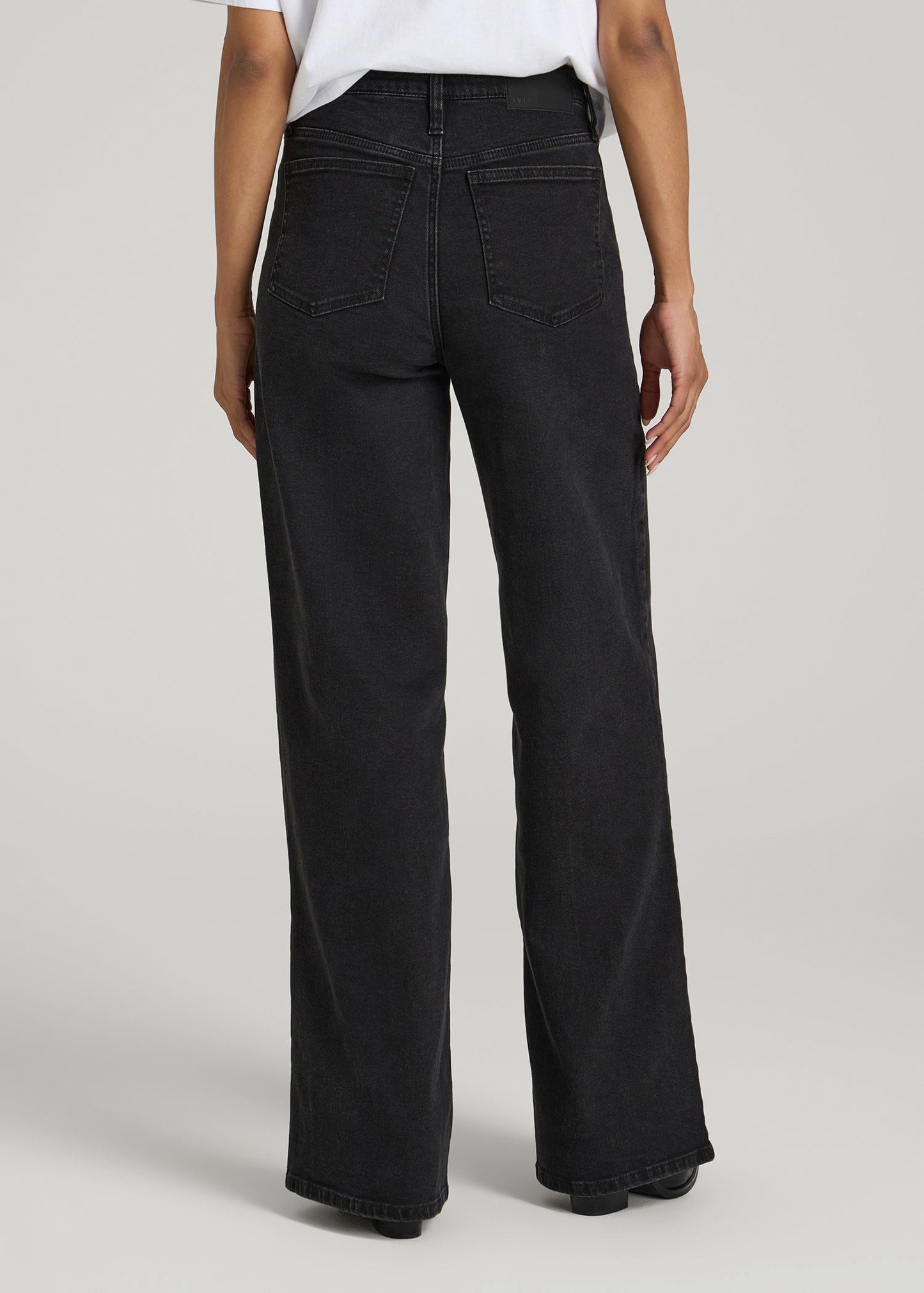 American Tall Women Stevie Wide Leg Jeans for Tall Women in Onyx Black Wash
