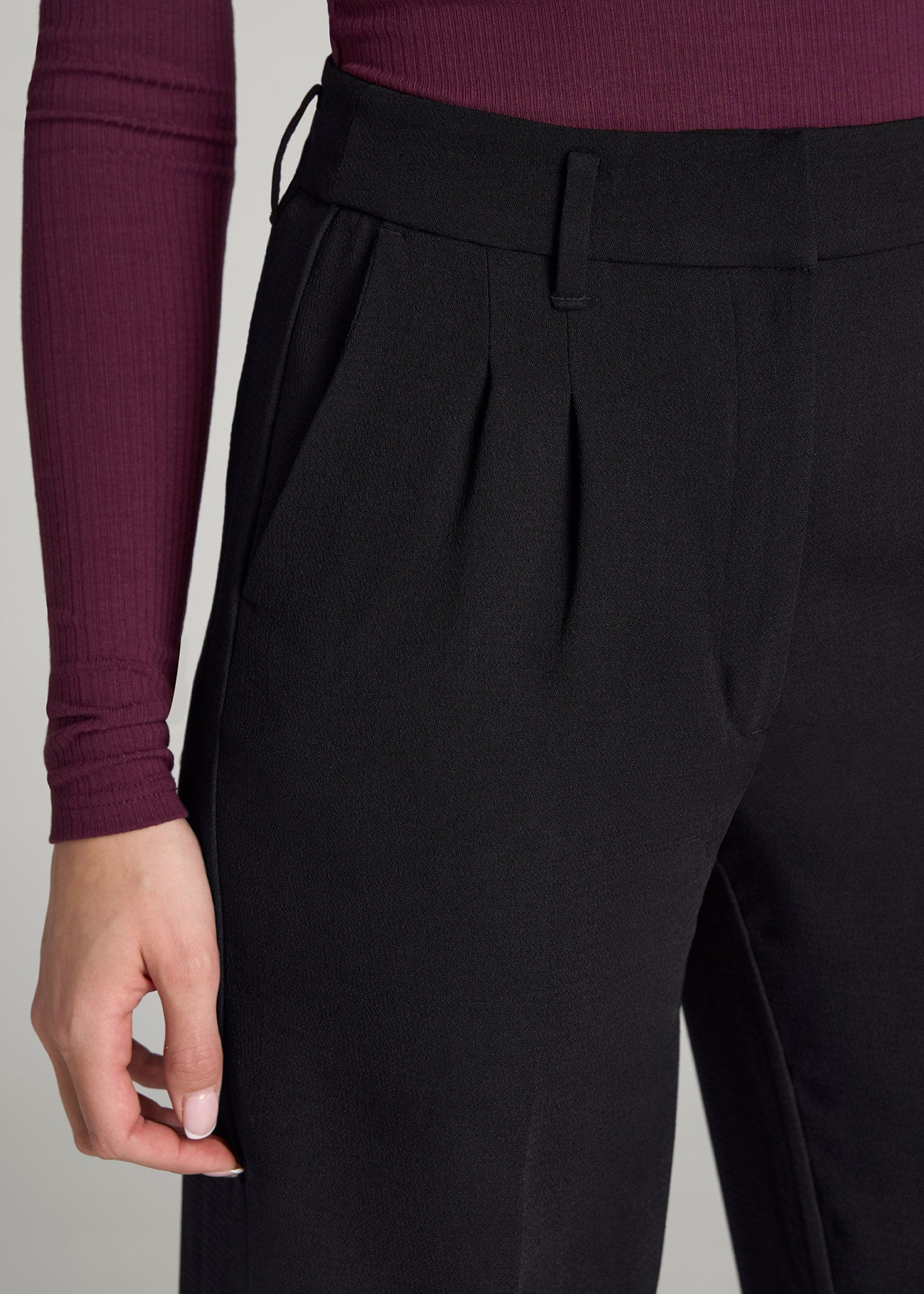 American Tall Women Pleated WIDE Leg Dress Pants for Tall Women in Black