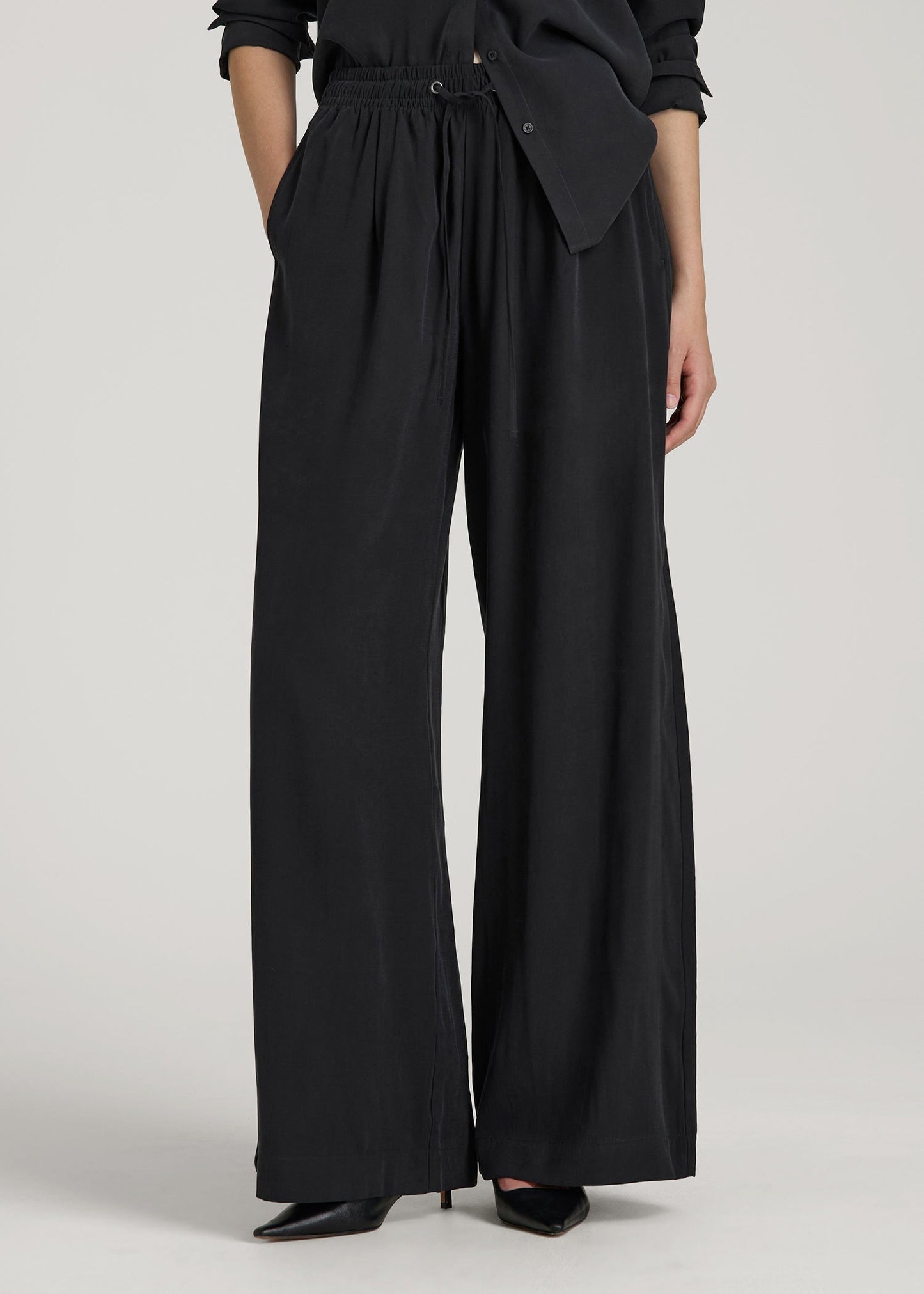 American Tall Women Relaxed Pull-On Pants for Tall Women in Vintage Black