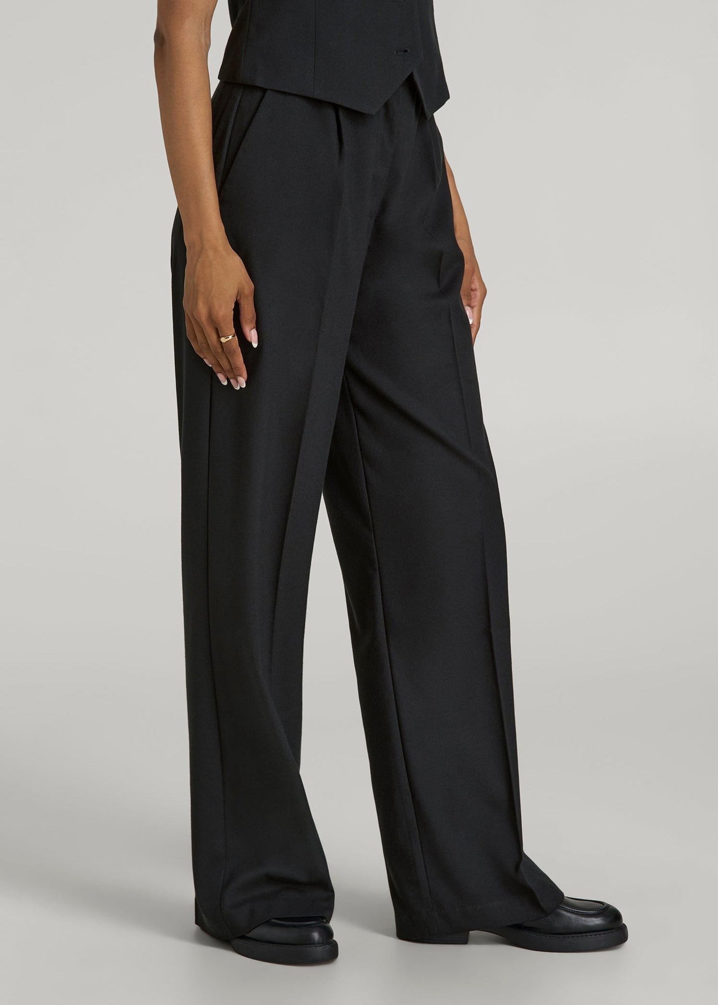 American Tall Women High-Rise Wide-Leg Pleated Dress Pants for Tall Women in Black