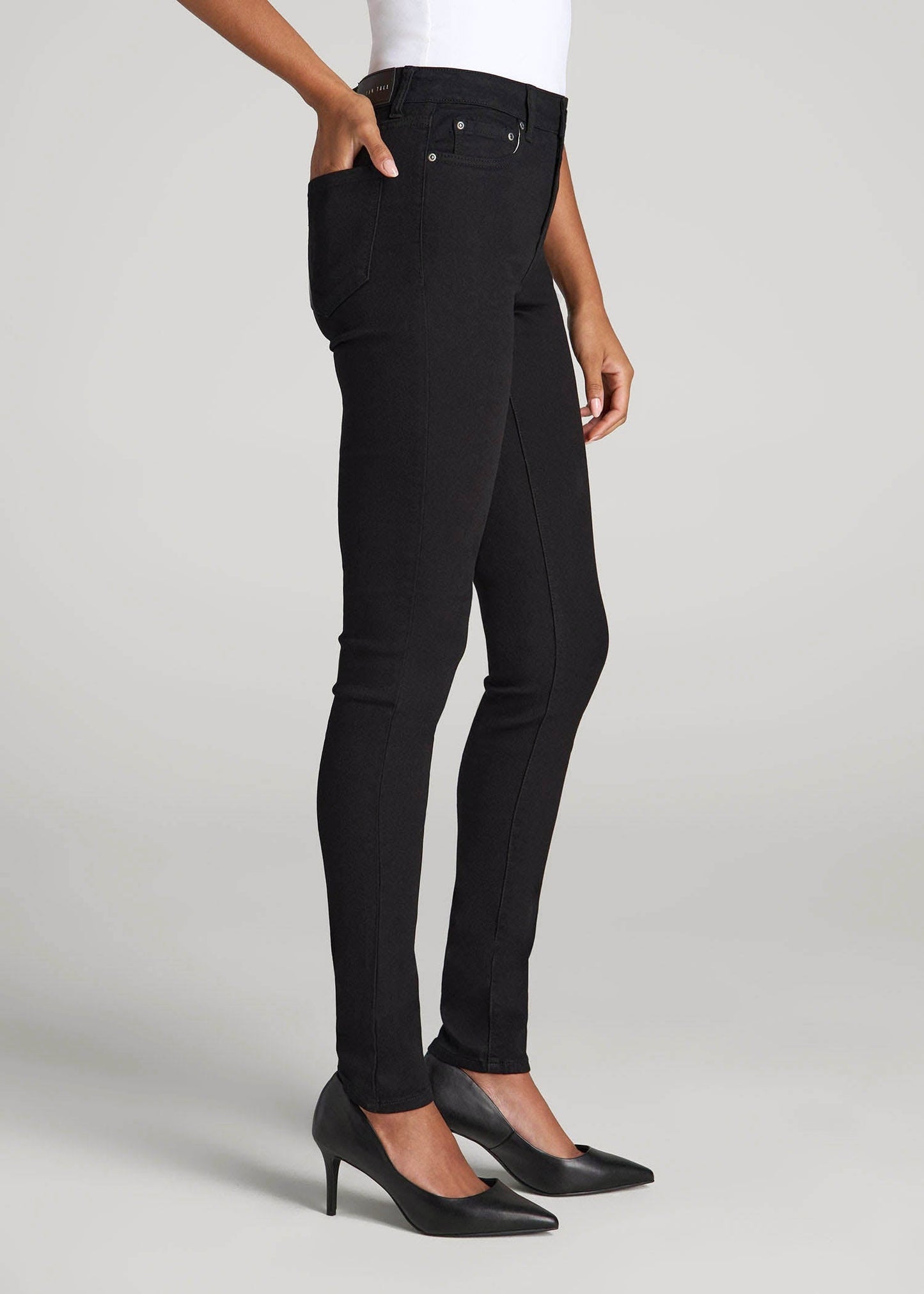 American Tall Women Sarah Mid-Rise Skinny Jeans for Tall Women in Black