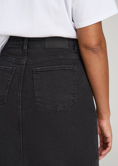 American Tall Women Denim Maxi Skirt for Tall Women in Onyx Black Wash