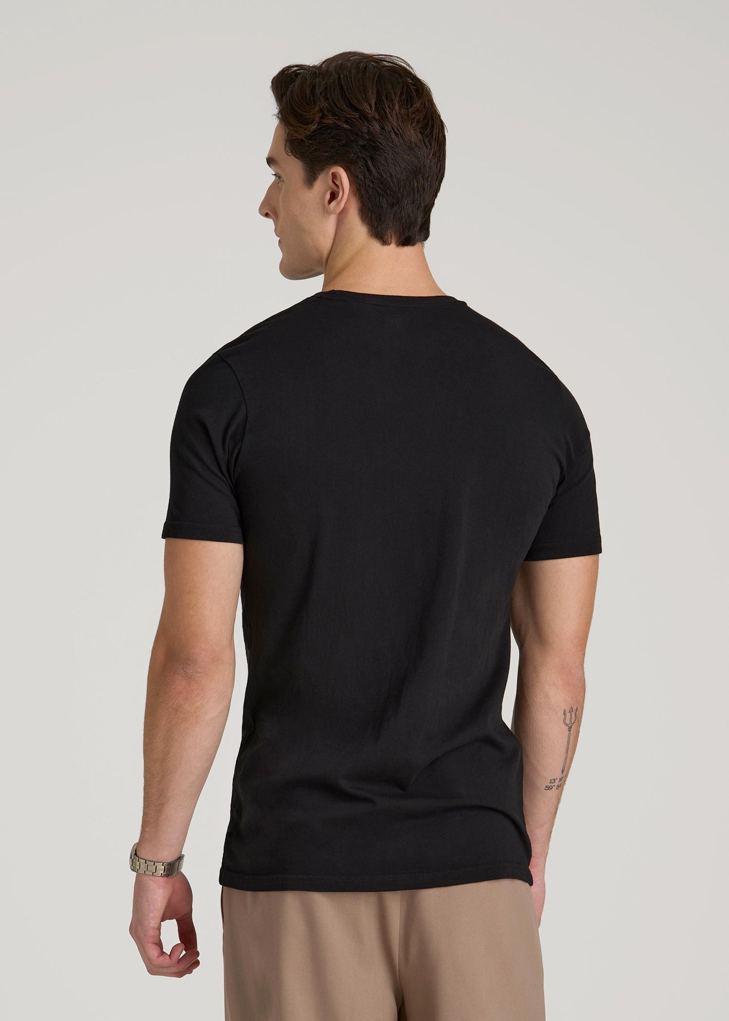 American Tall Men The Everyday Regular Fit Crewneck T-Shirt for Tall Men in Black