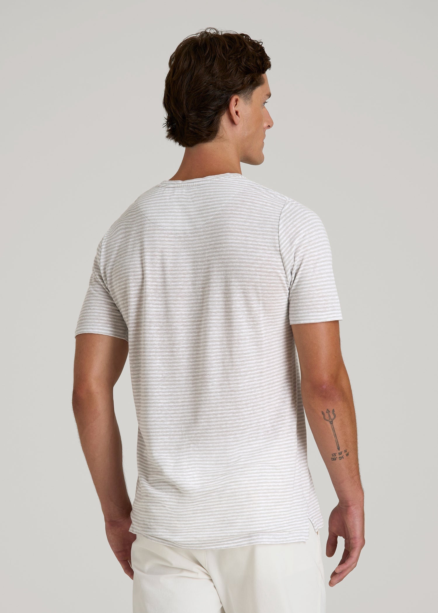 American Tall Men Linen Crewneck T-Shirt for Tall Men in Grey and White Mini Stripe