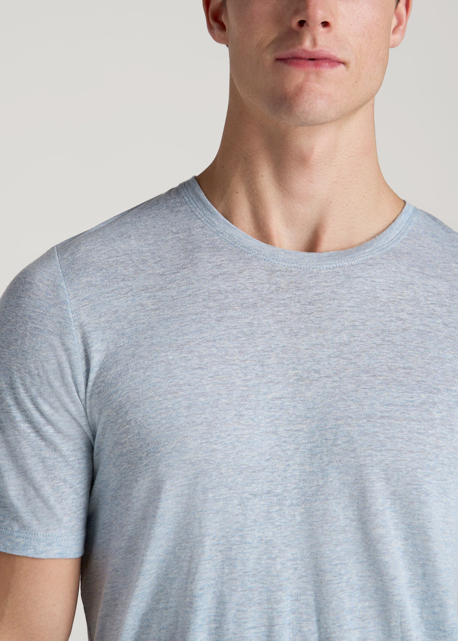American Tall Men Linen Crewneck T-Shirt for Tall Men in Sky Blue Mix