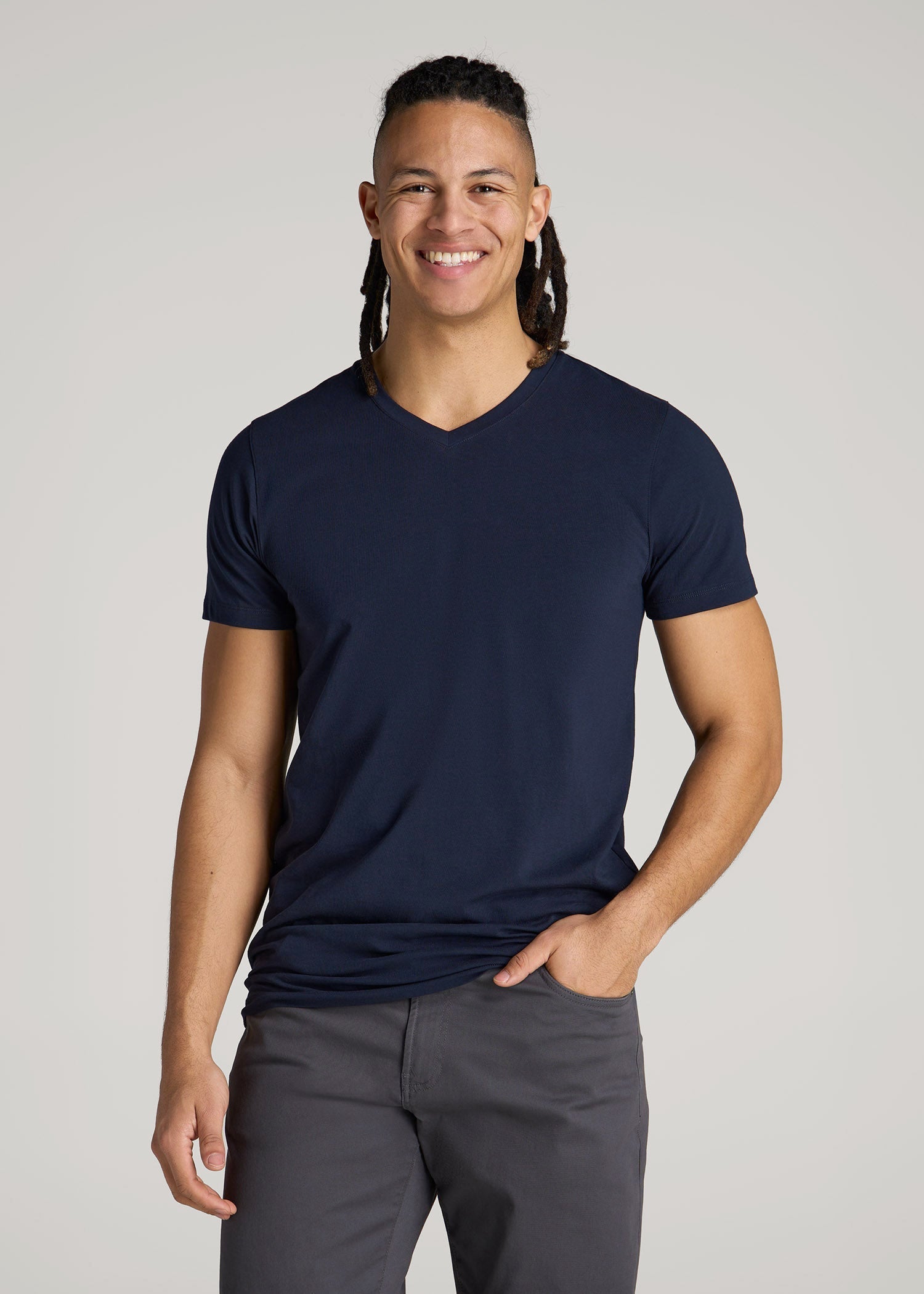 American Tall Men The Essential Modern Fit V-Neck Tee for Tall Men in True Navy