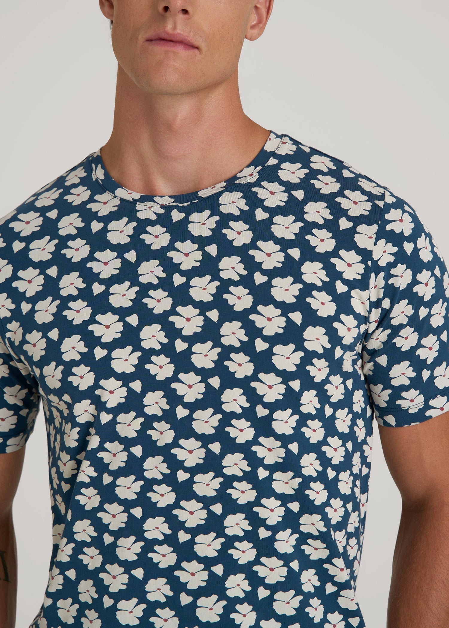 American Tall Men Stretch Pima Cotton Printed Tee for Tall Men in Bright Blue Floral