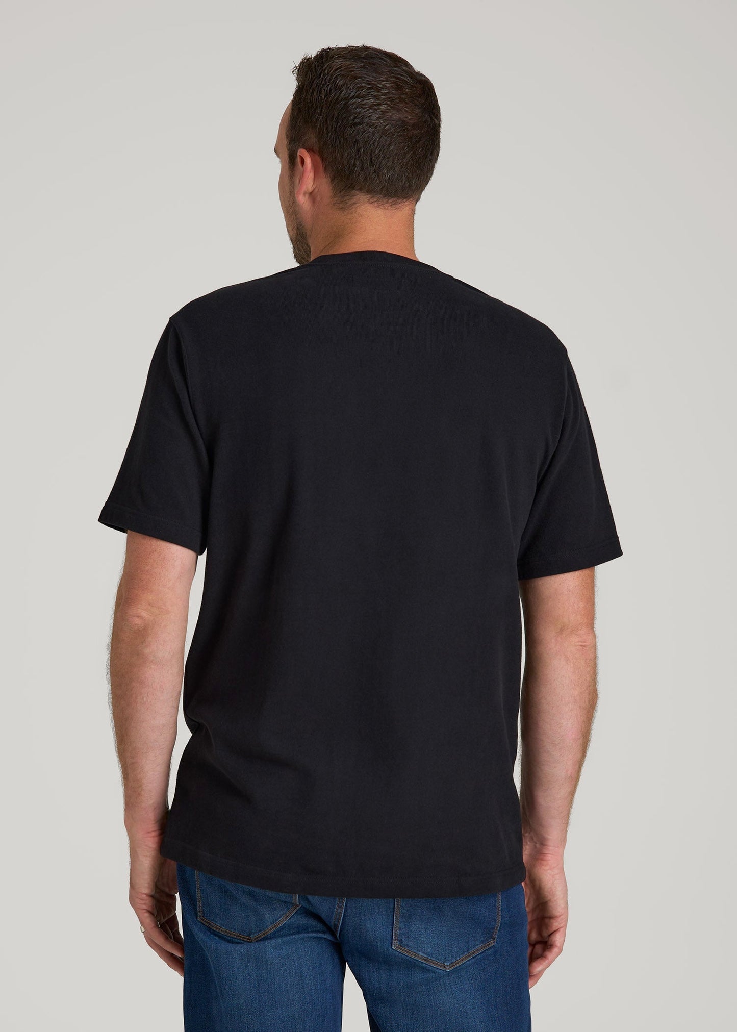 American Tall Men LJ&S Workwear Pocket T-Shirt for Tall Men in Black