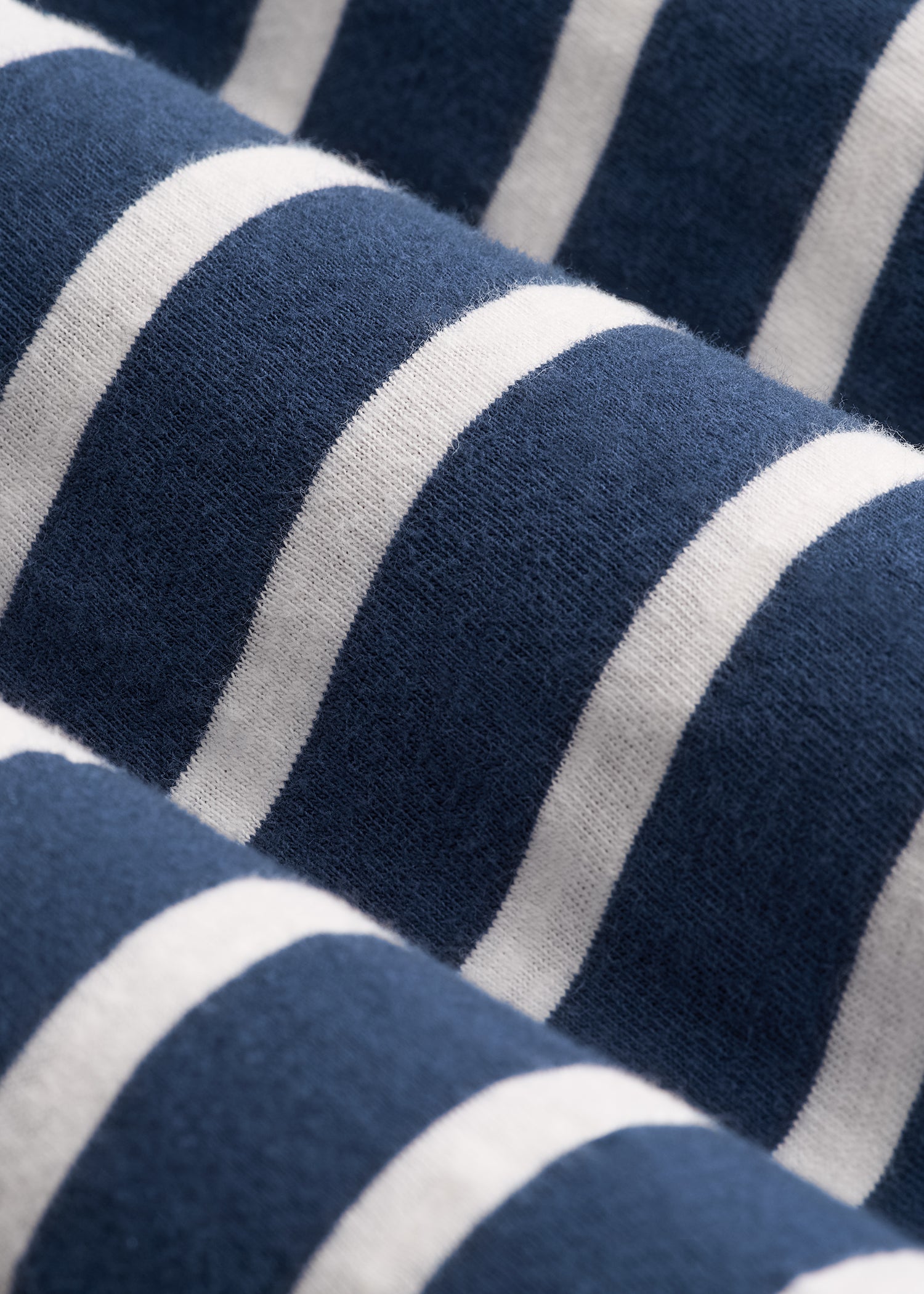 American Tall Men REGULAR-FIT Striped Tee for Tall Men in Navy And White