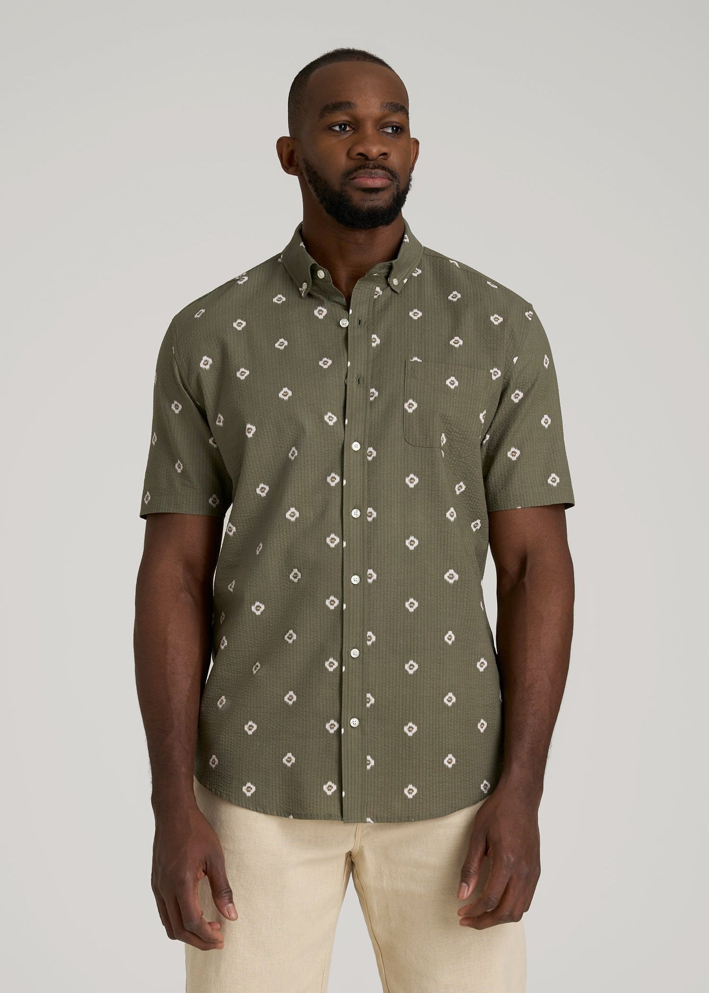 American Tall Men Seersucker Short Sleeve Shirt for Tall Men in Olive and Beige Floral