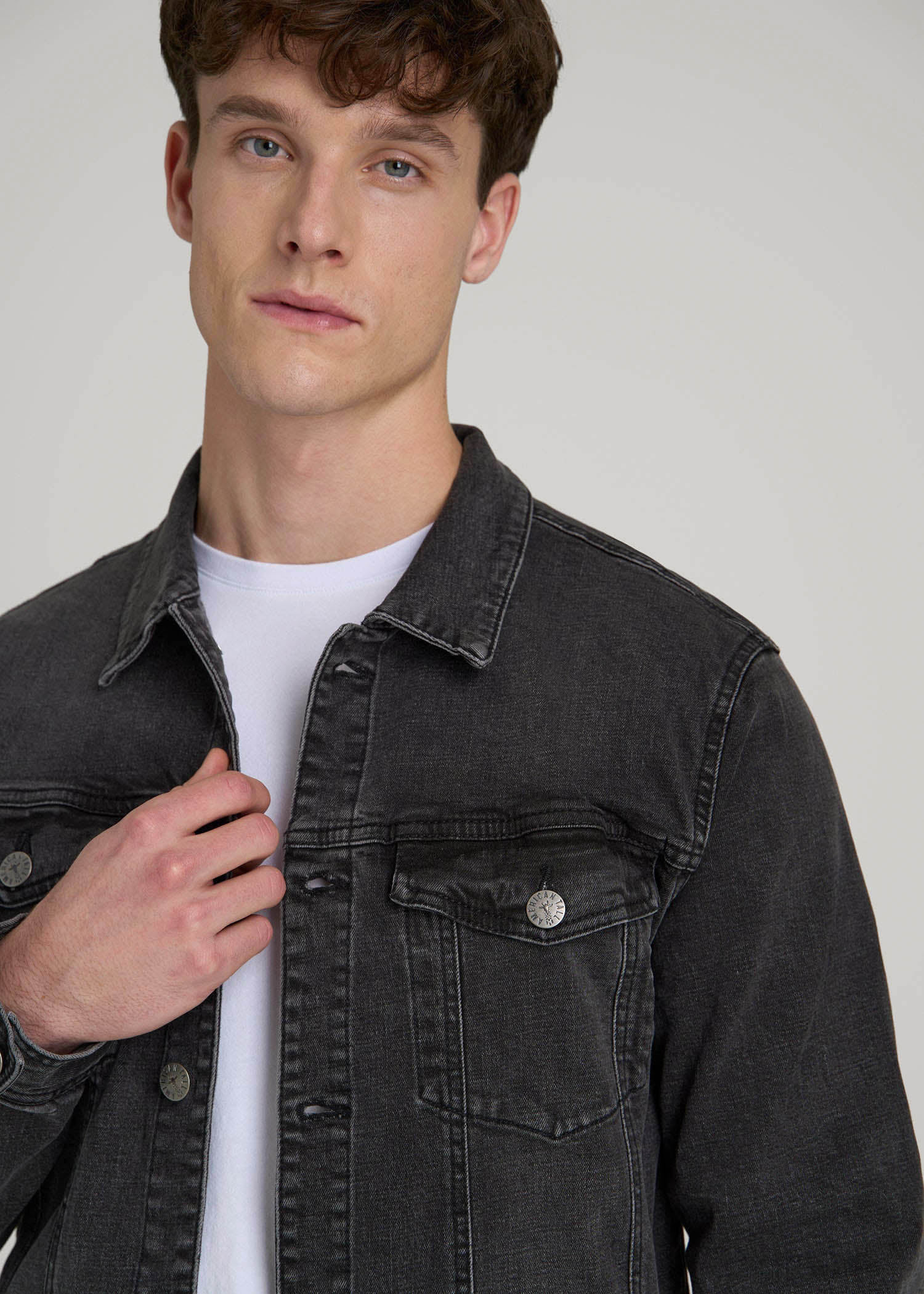 American Tall Men Denim Trucker Jacket for Tall Men in Washed Black