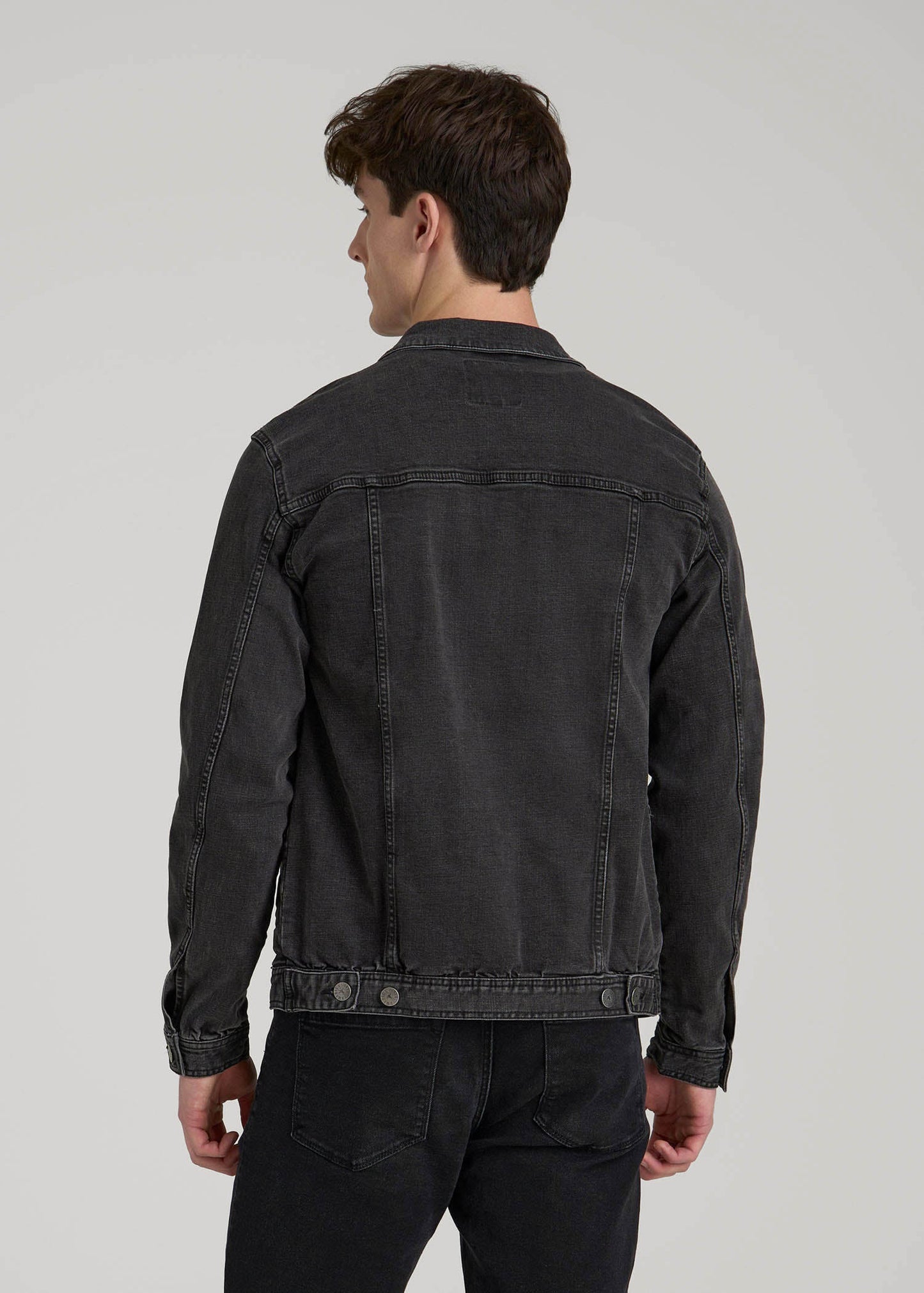 American Tall Men Denim Trucker Jacket for Tall Men in Washed Black