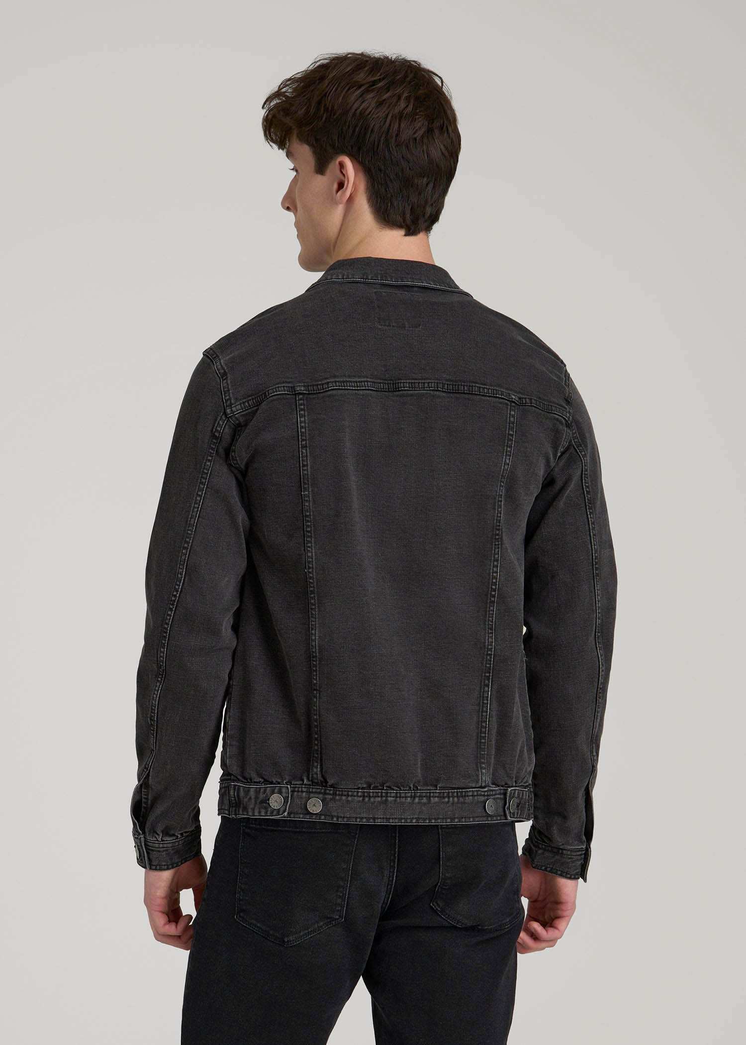 American Tall Men Denim Trucker Jacket for Tall Men in Washed Black