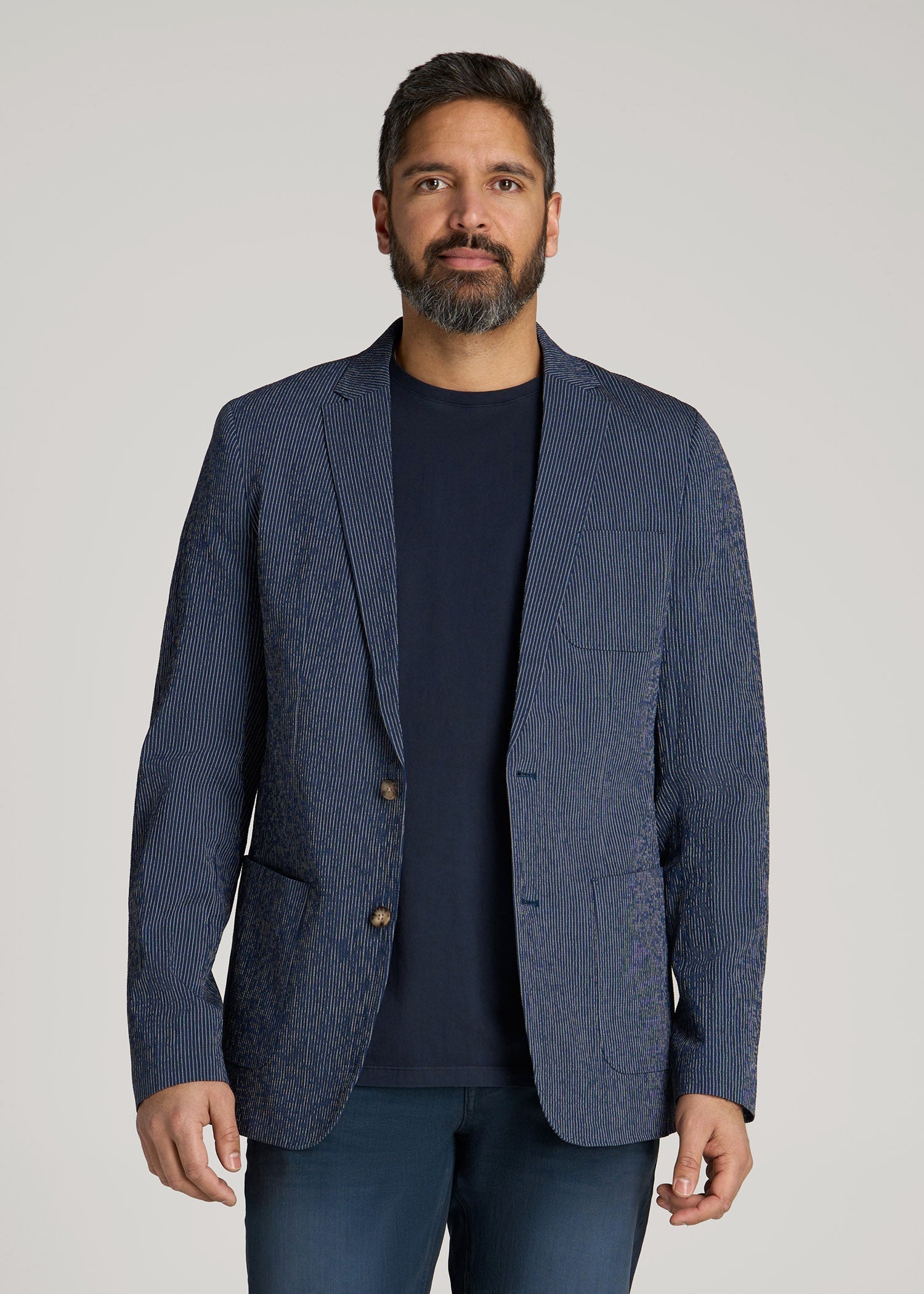 American Tall Men Stretch Seersucker Blazer for Tall Men in Navy and Off White Stripe