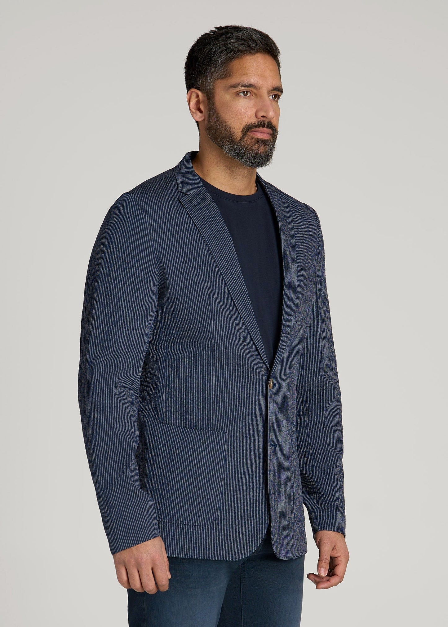 American Tall Men Stretch Seersucker Blazer for Tall Men in Navy and Off White Stripe