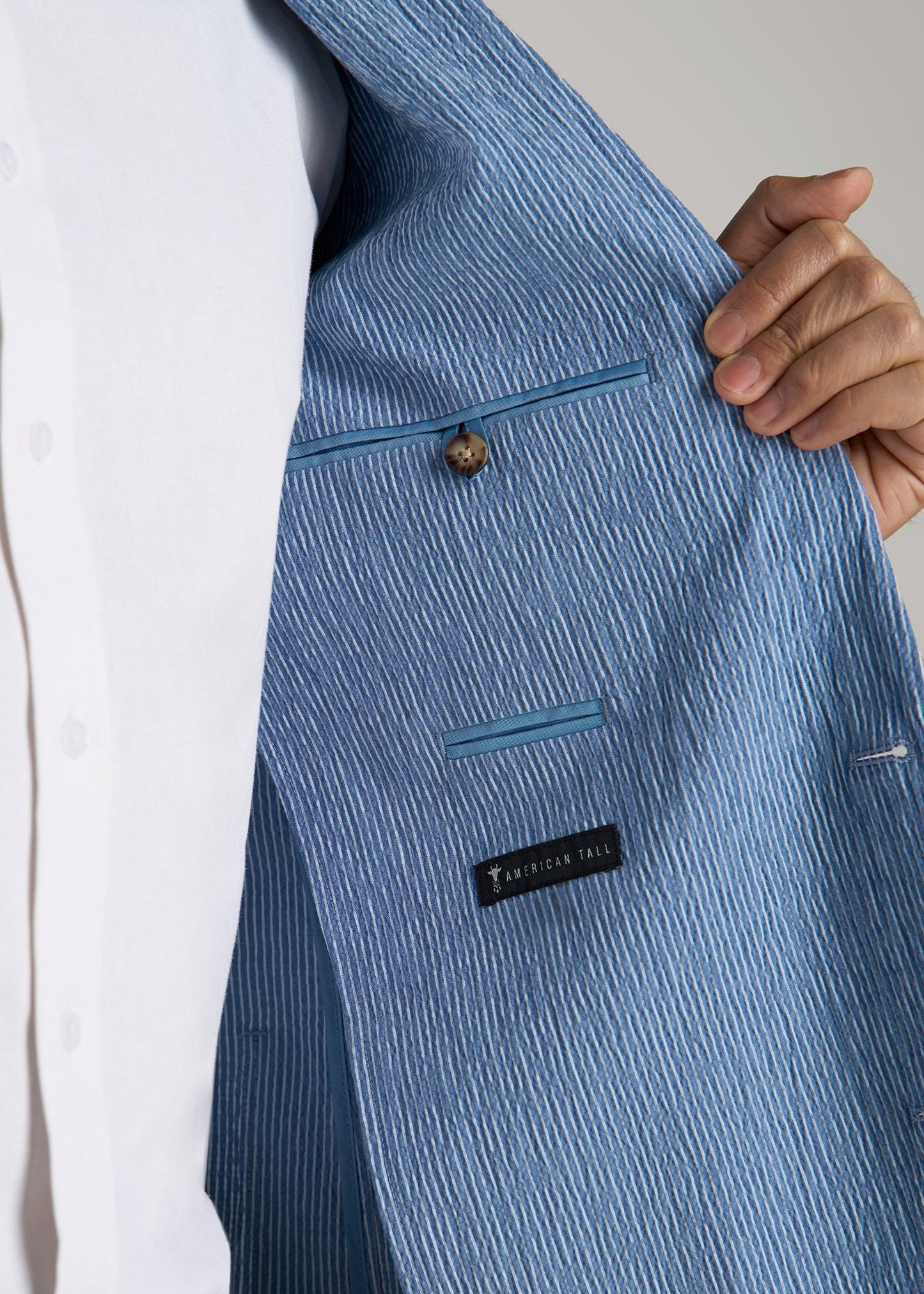 American Tall Men Stretch Seersucker Blazer for Tall Men in Tonal Blue Stripe