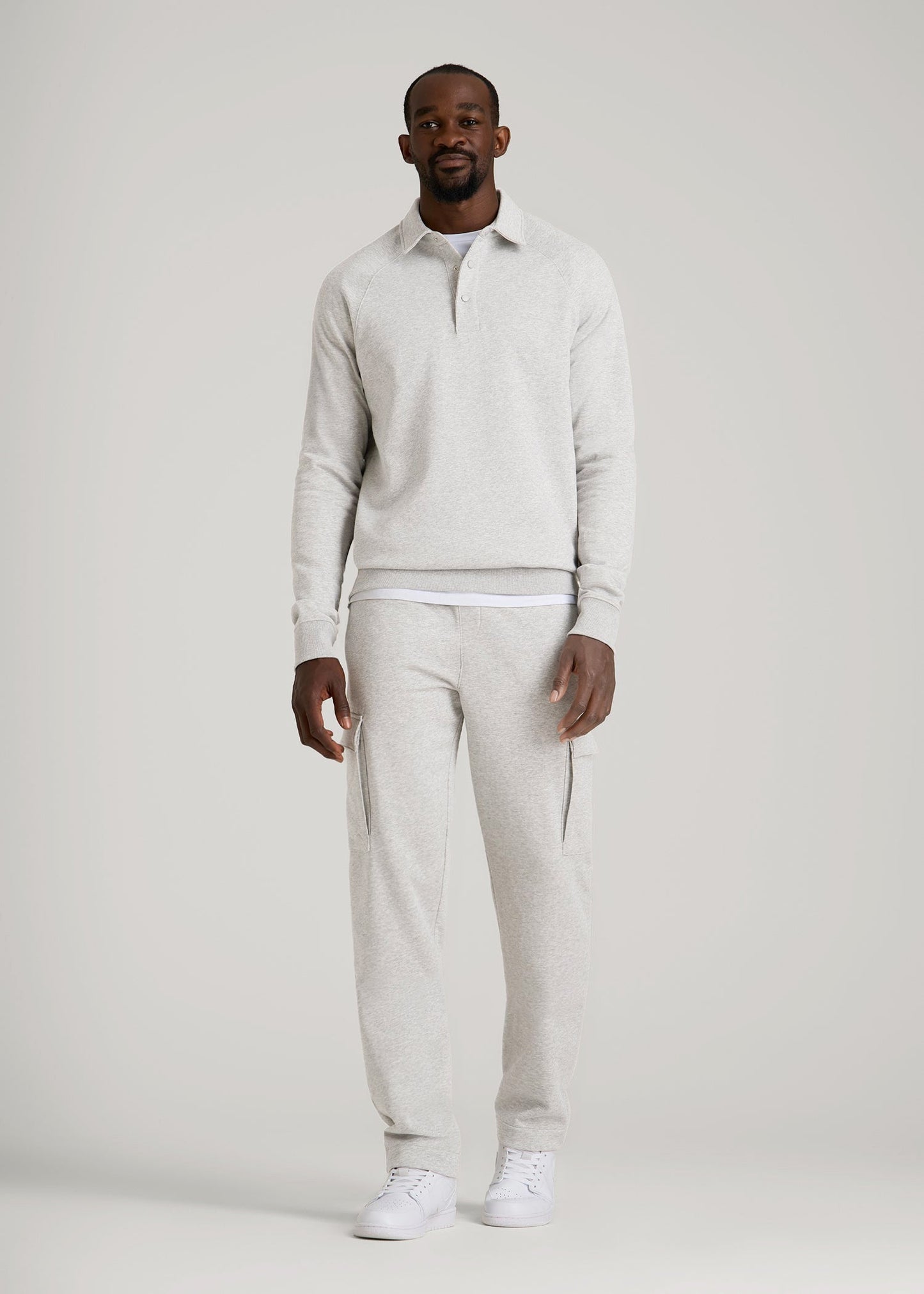 American Tall Men Wearever Fleece Straight Leg Cargo Sweatpant for Tall Men in Grey Mix