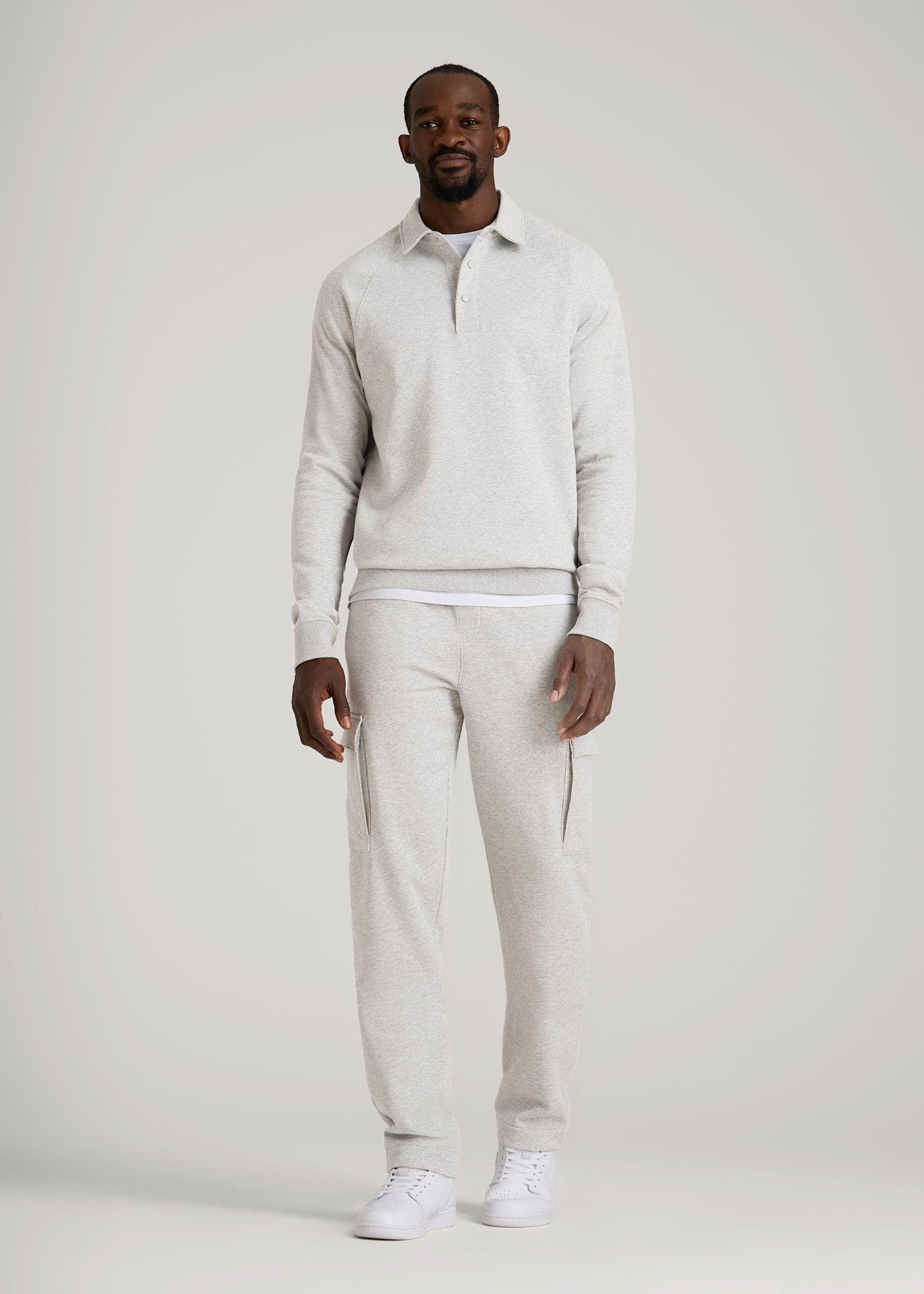 American Tall Men Wearever Fleece Straight Leg Cargo Sweatpant for Tall Men in Grey Mix