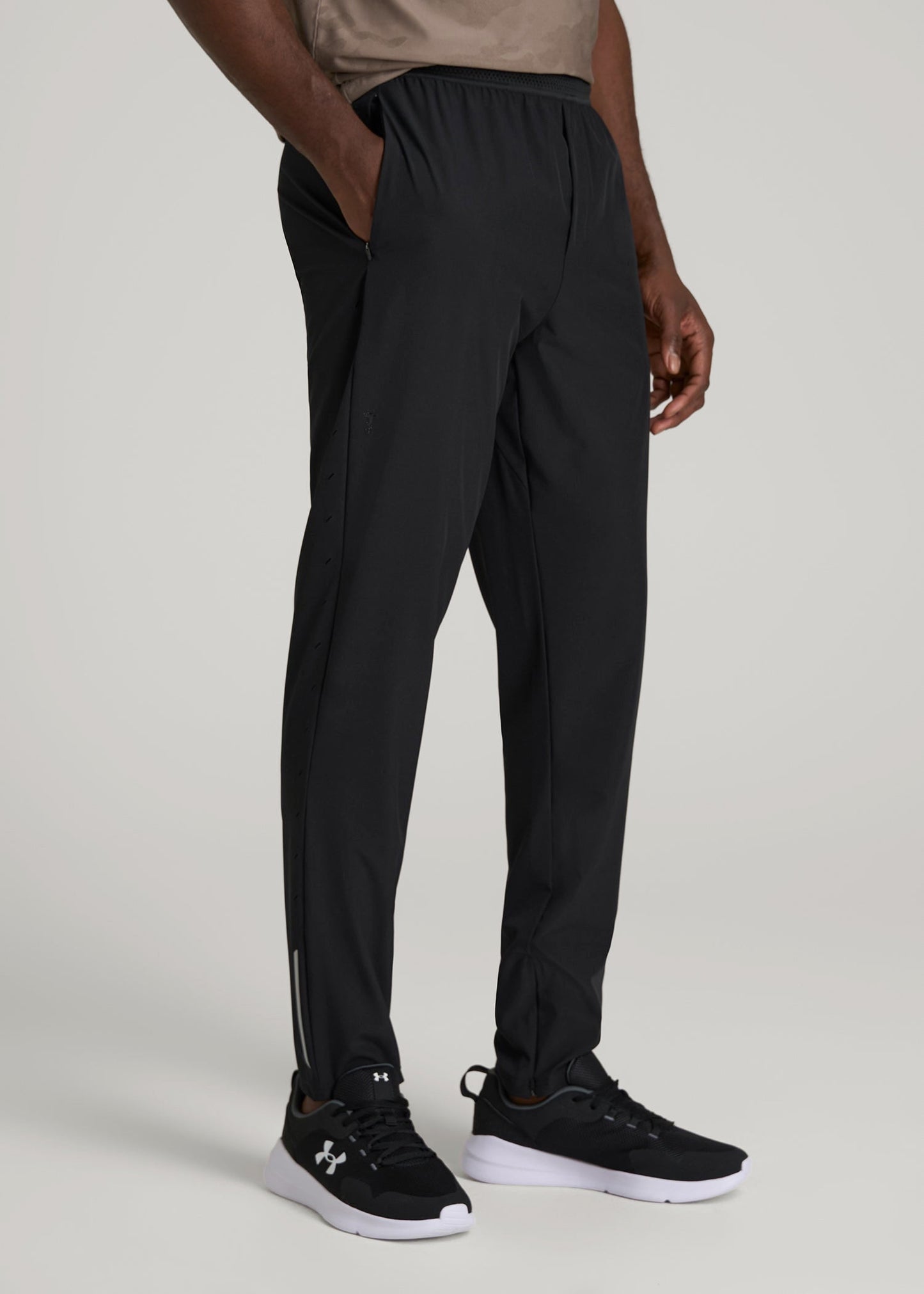 American Tall Men Featherweight Running Pants for Tall Men in Black
