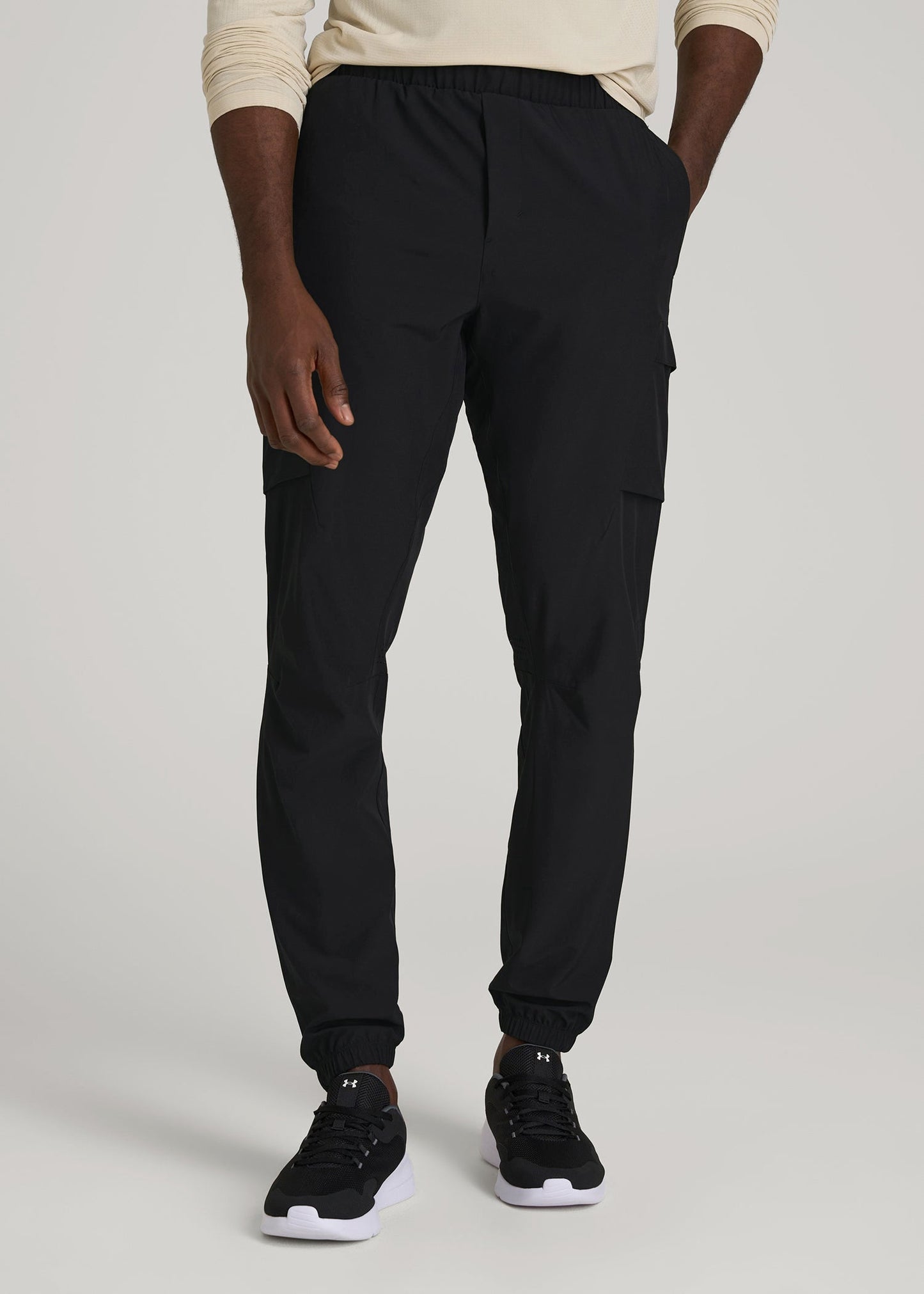 American Tall Men Featherweight Cargo Training Jogger for Tall Men in Black