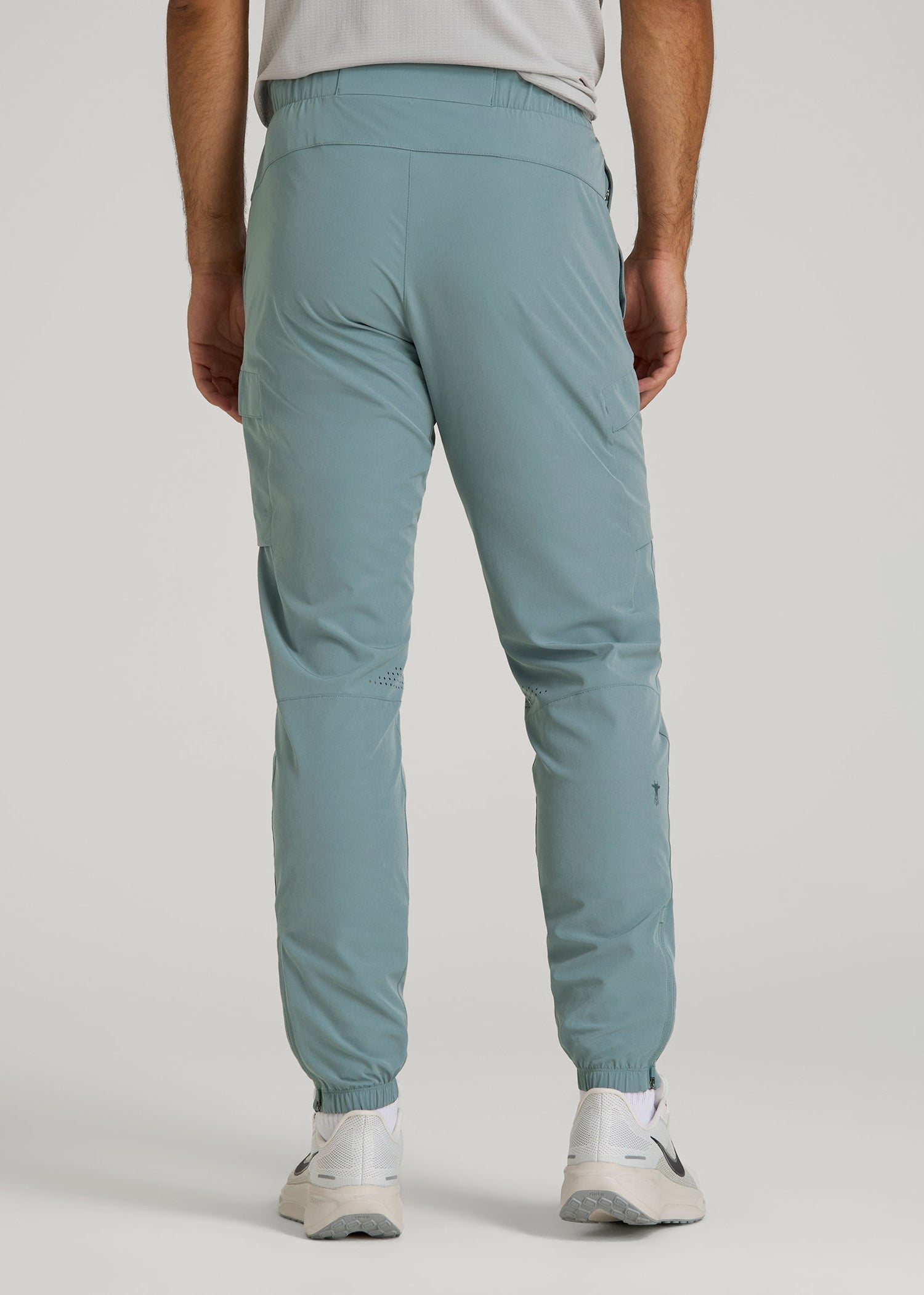 American Tall Men Featherweight Cargo Training Jogger for Tall Men in Trooper