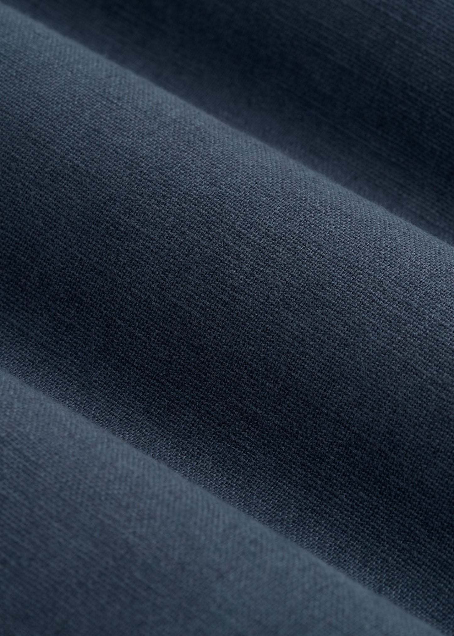American Tall Men Linen Shorts For Tall Men in Chambray Linen