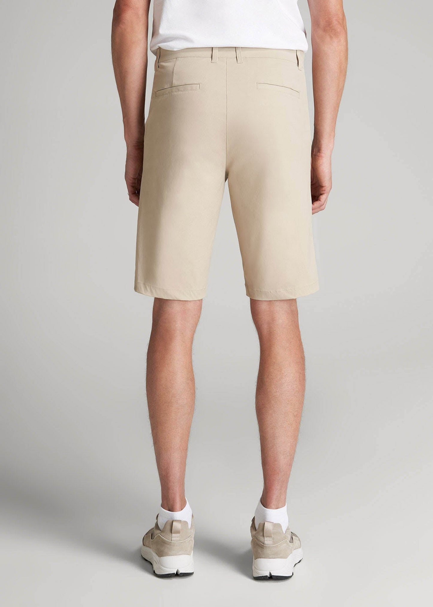 American Tall Men Traveler Chino Shorts for Tall Men in Light Khaki