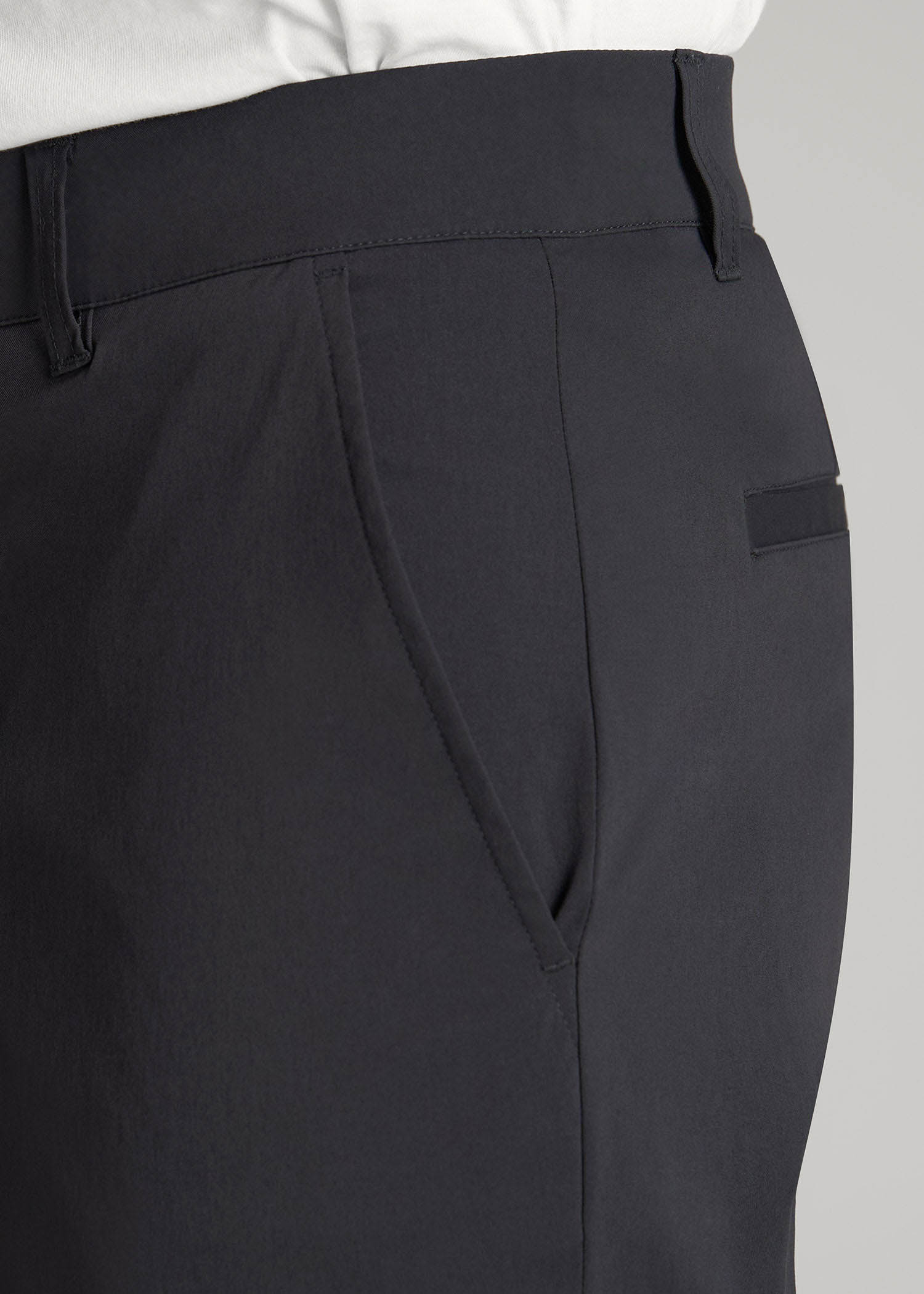 American Tall Men Traveler Chino Shorts for Tall Men in Black