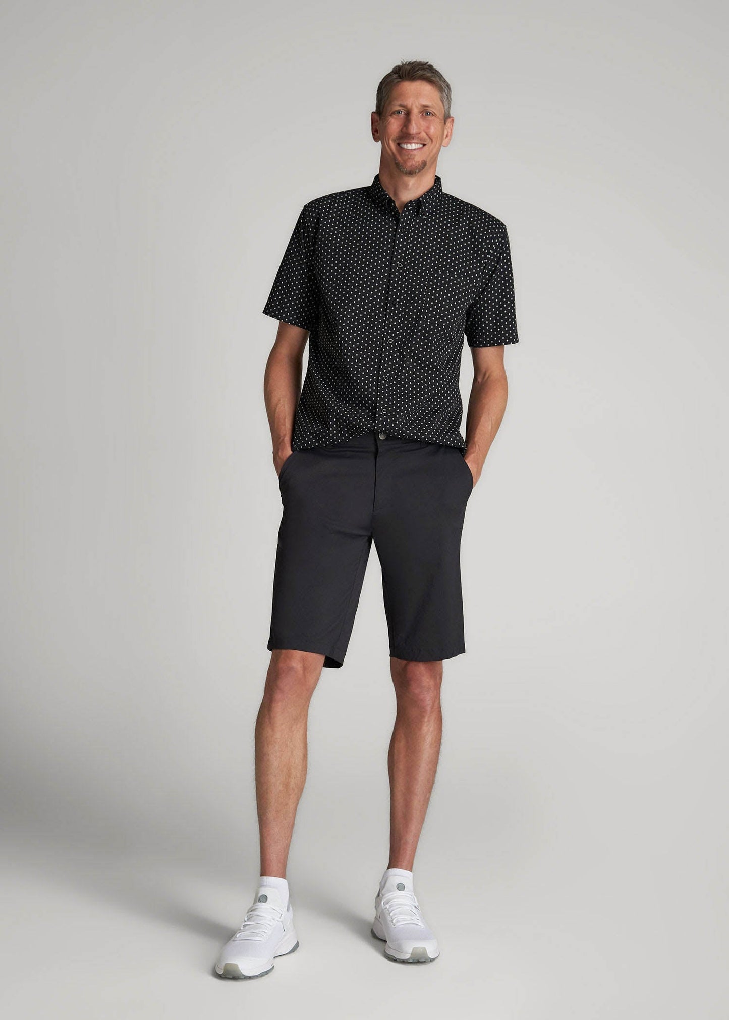 American Tall Men Traveler Chino Shorts for Tall Men in Black